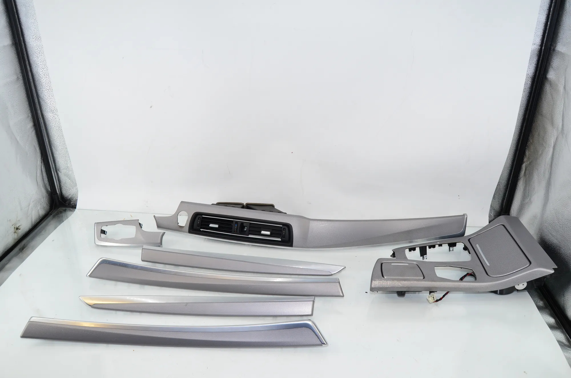 Interior Trim Strips Kit – OEM 8050171 · BMW 5 (F10) 530 d 2014