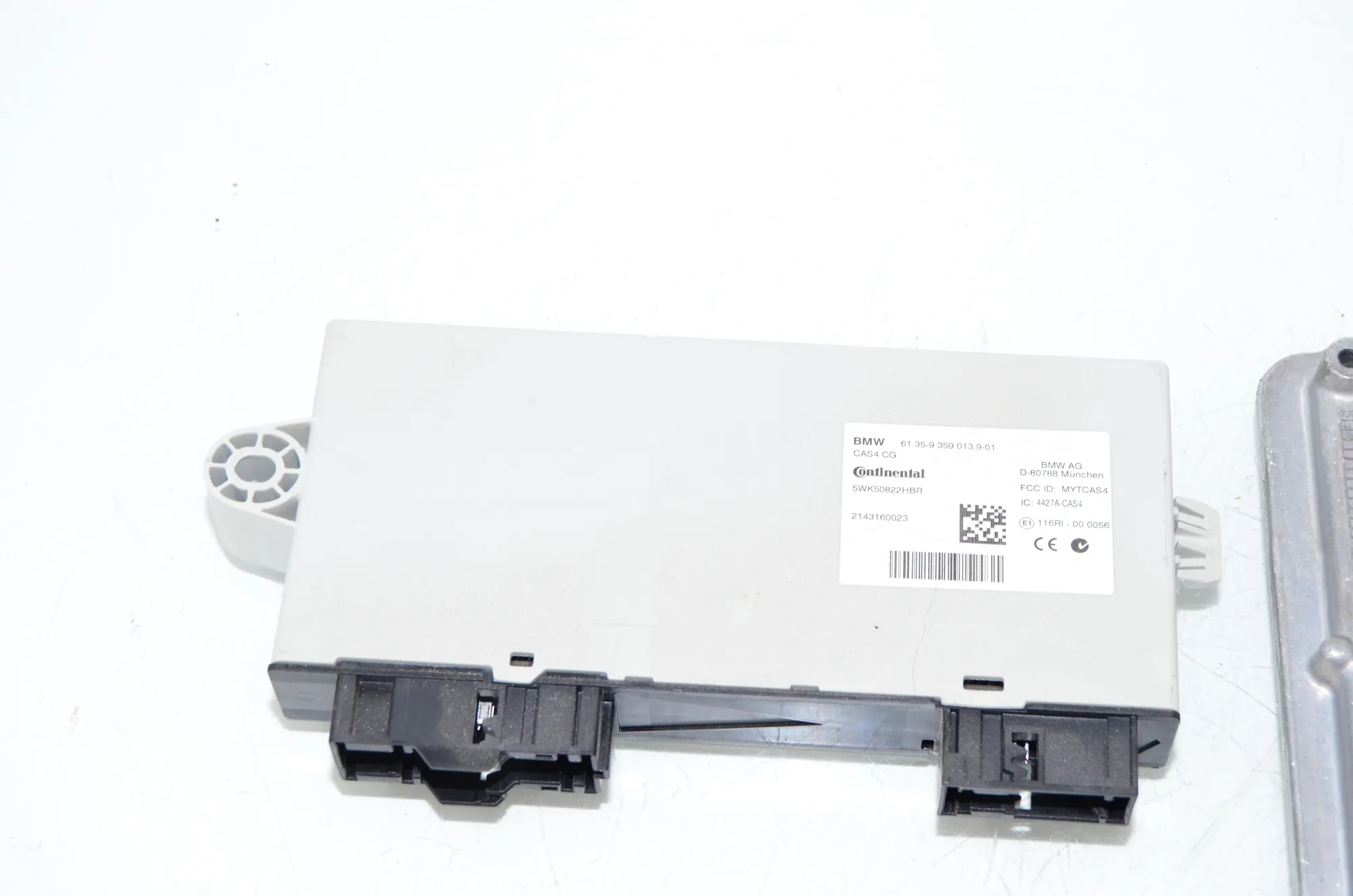 Engine Ignition ECU Set – OEM 8585380 · BMW 5 (F10) 530 d 2014 – 3