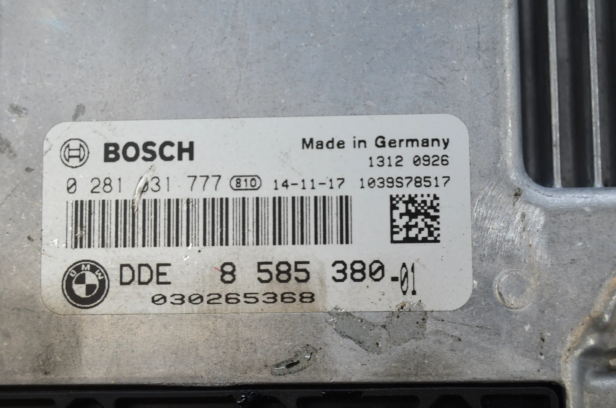 Engine Ignition ECU Set – OEM 8585380 · BMW 5 (F10) 530 d 2014 – 8
