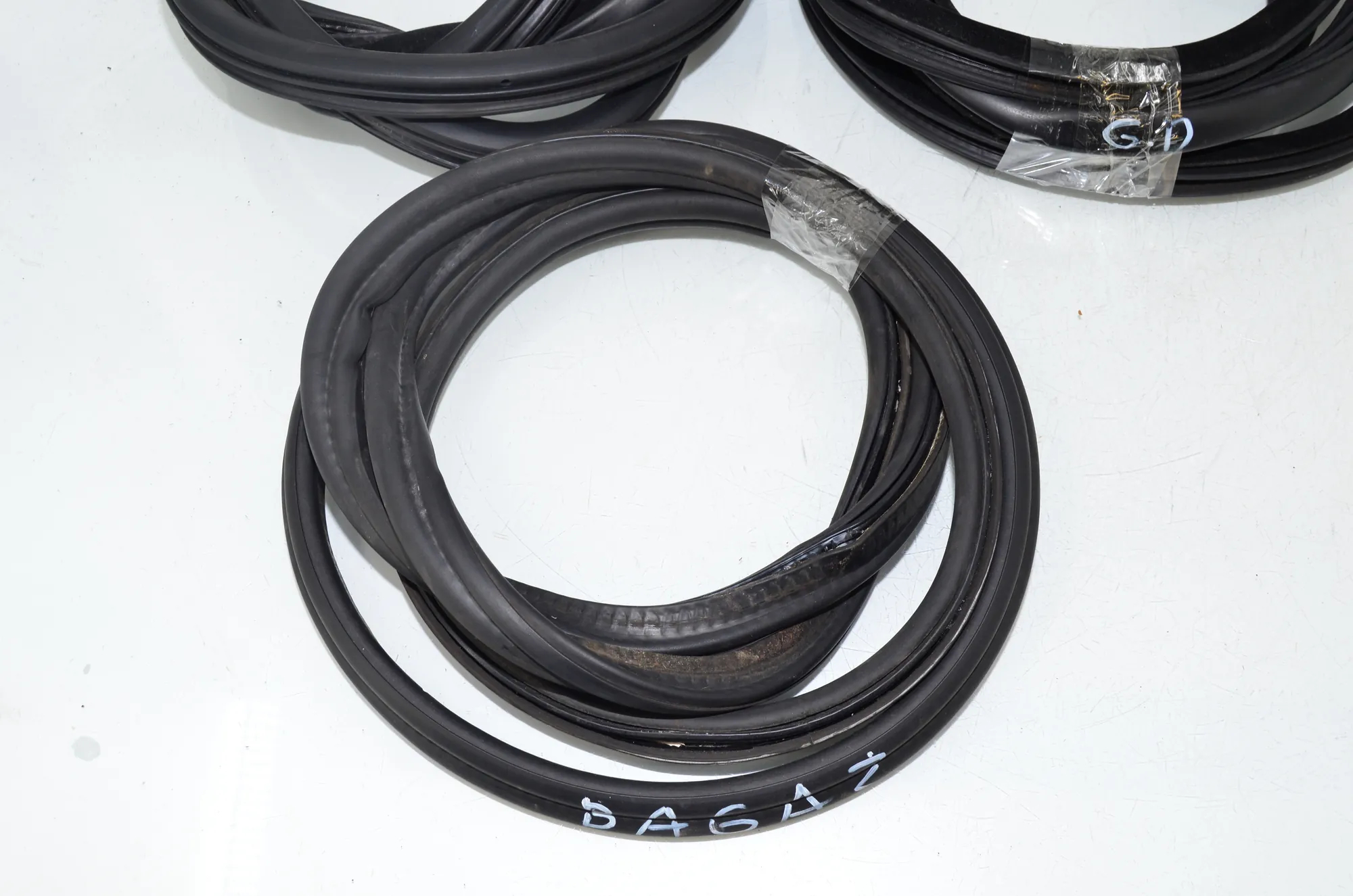 Rear Right Door Seal Rubber – OEM 7182287 · BMW 5 (F10) 530 d 2014 – 4