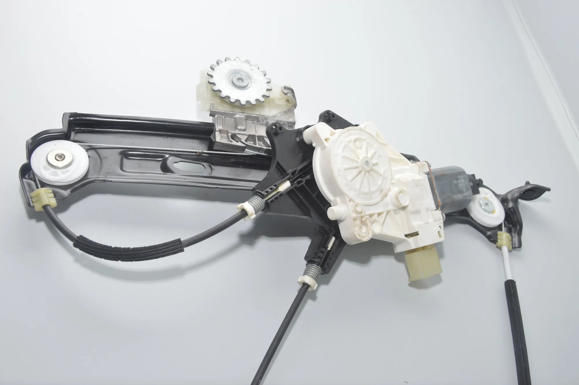Rear Right Door Window Regulator – OEM 3344596 · BMW 4 Gran Coupe (F36) 430 d 2017 – 3