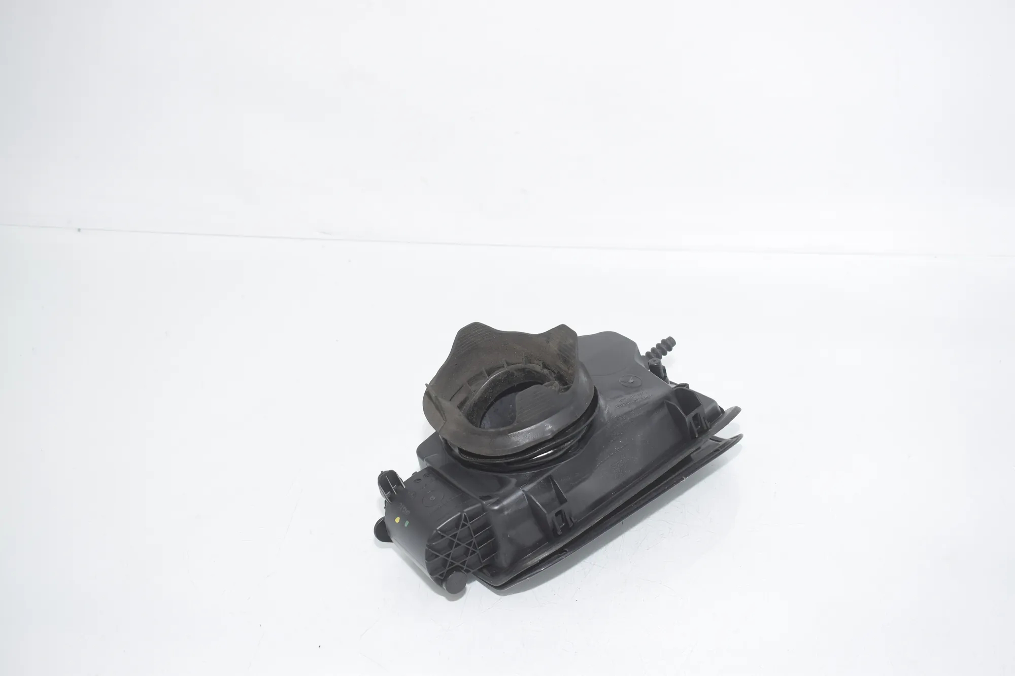 Fuel Tank Flap Cap – OEM 7326760 · BMW 5 (F10) 530 d 2014 – 3