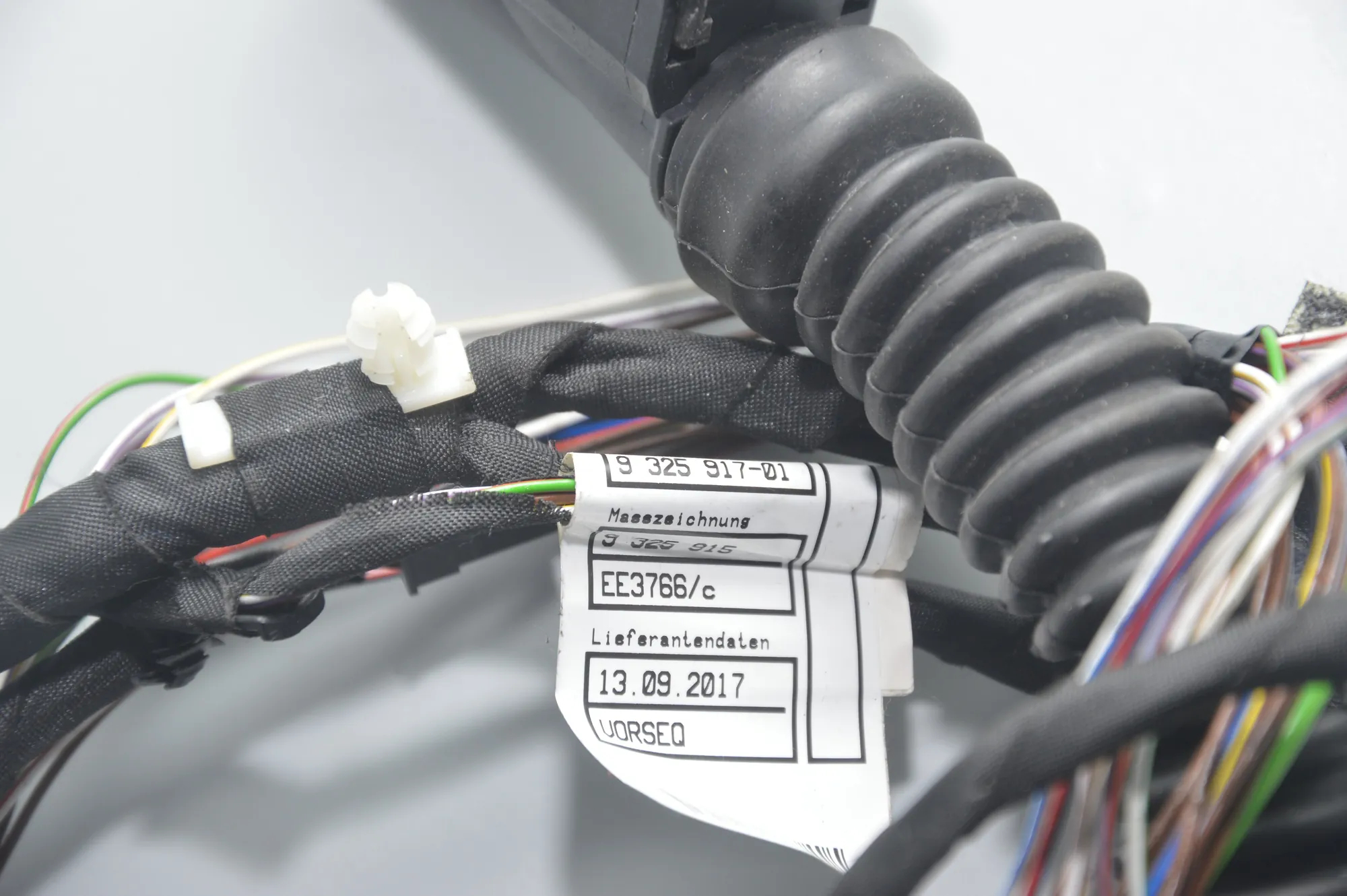 Rear Left Door Wiring – OEM 9325917 · BMW 4 Gran Coupe (F36) 430 d 2017 – 4