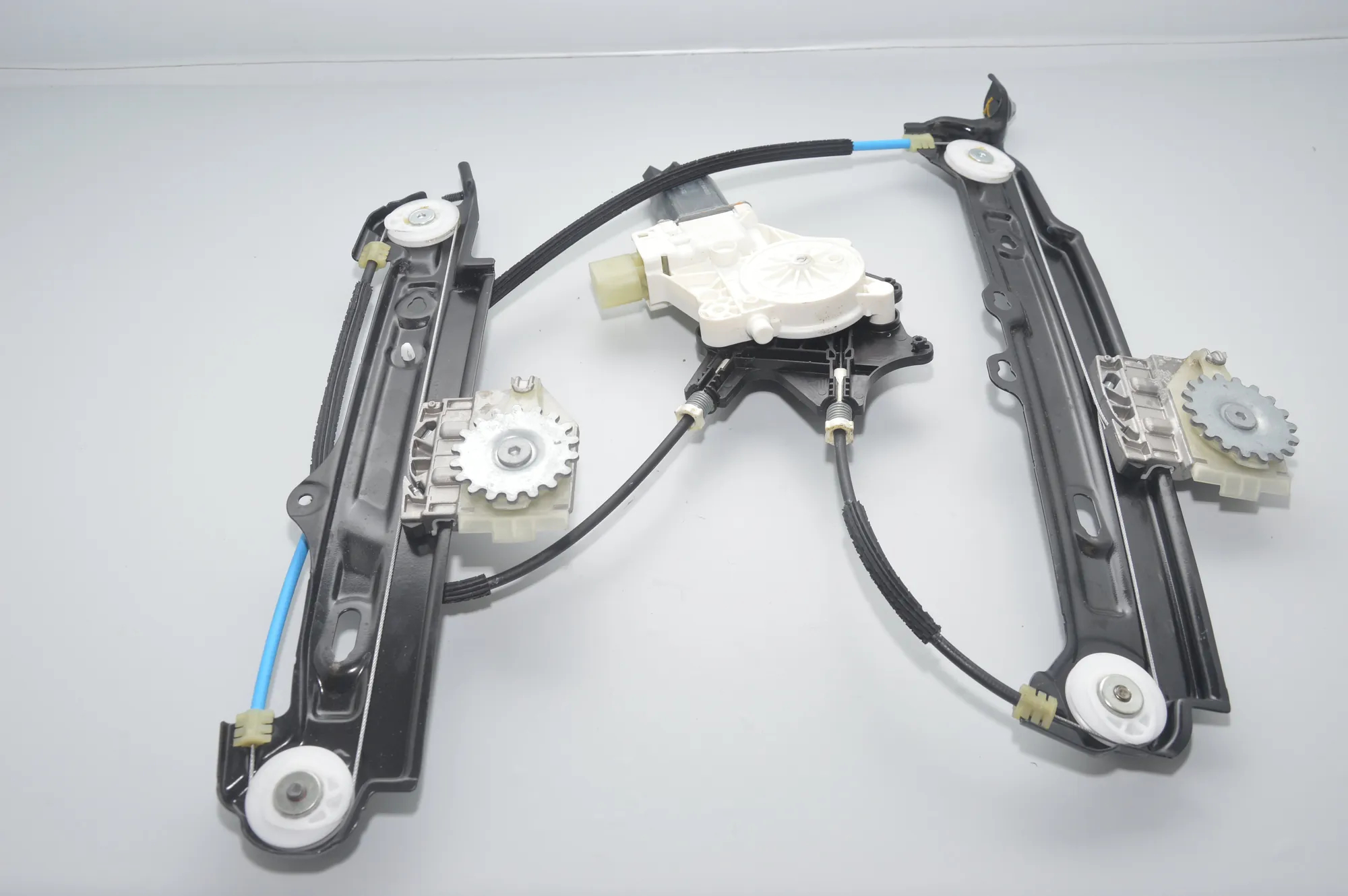 Rear Left Door Window Regulator – OEM 7326325 · BMW 4 Gran Coupe (F36) 430 d 2017