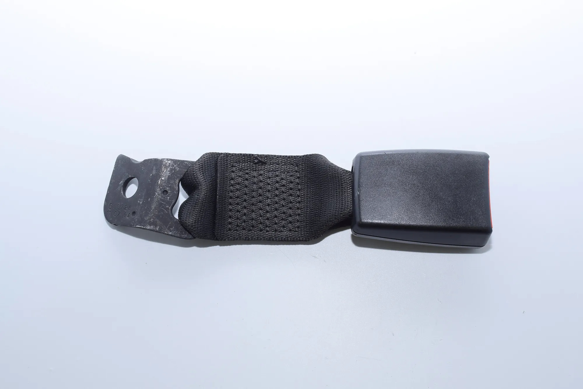 Rear Left Seat Buckle – OEM 9117261 · BMW 1 (E87) BMW 1 (E87) 2011