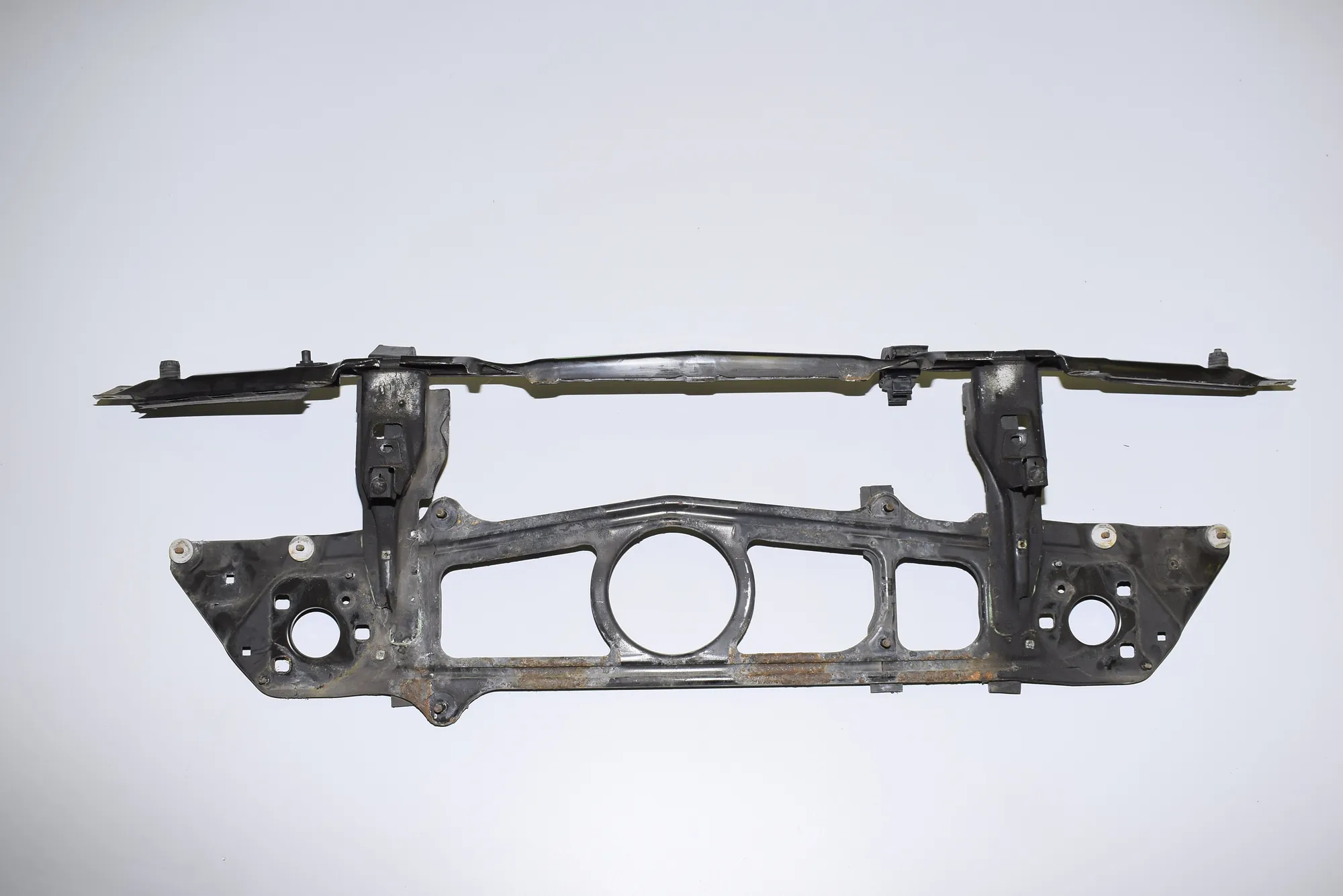 Slam Panel Frame Lower Part – OEM 8381241 · BMW 7 (E38) BMW 7 (E38) 1999