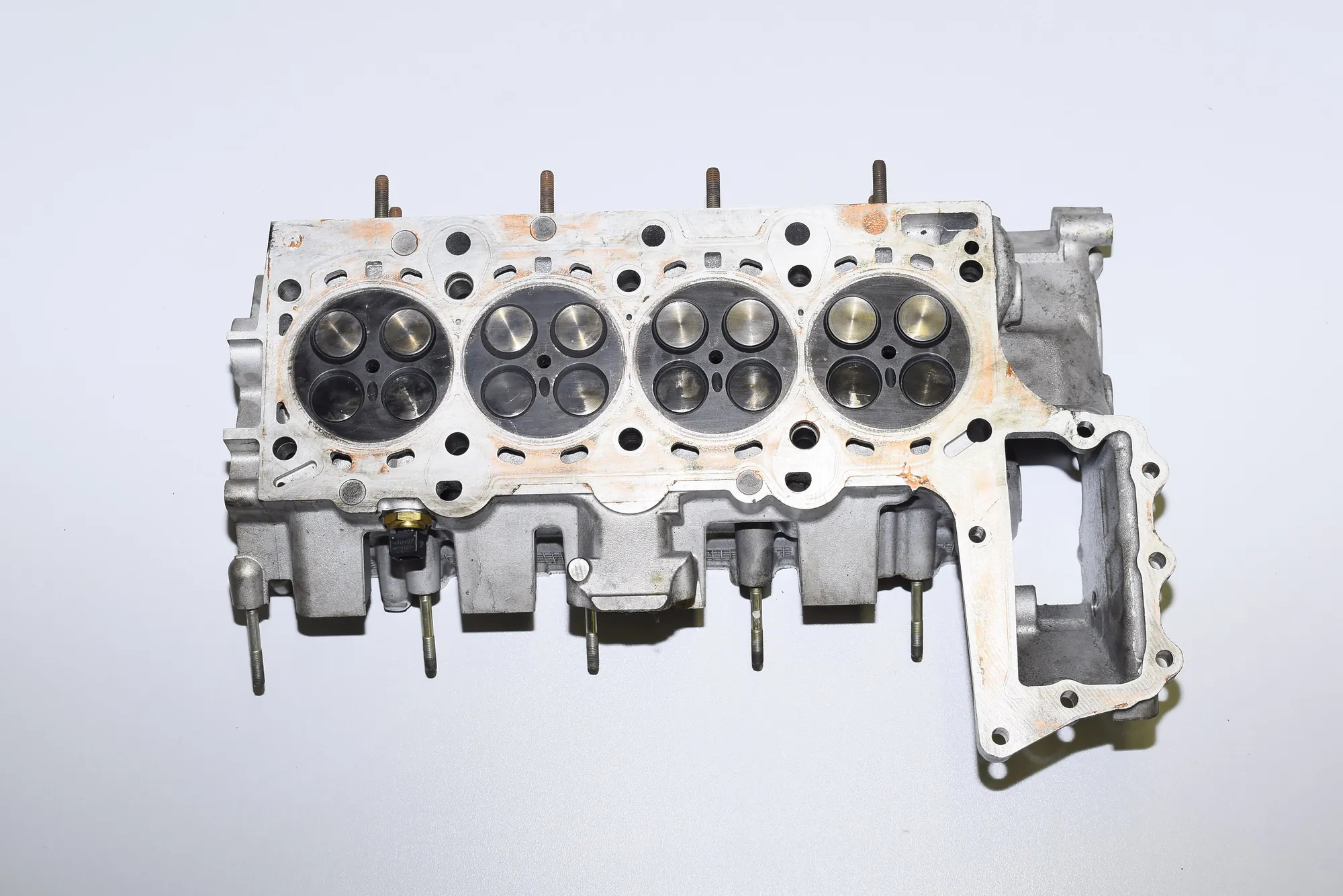 Engine Cylinder Head – OEM 7785876 · BMW 3 (E90) BMW 3 (E90) 320 d 2005 – 3