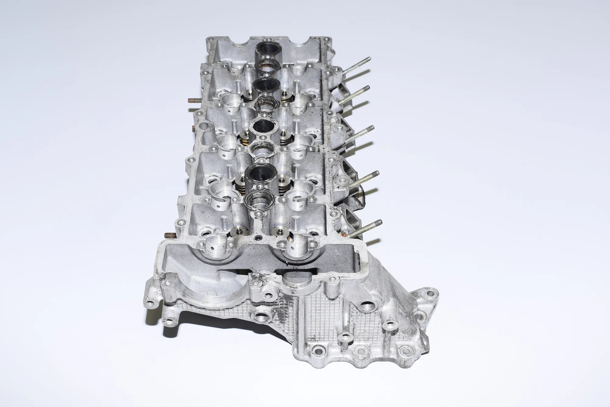 Engine Cylinder Head – OEM 7785876 · BMW 3 (E90) BMW 3 (E90) 320 d 2005 – 6