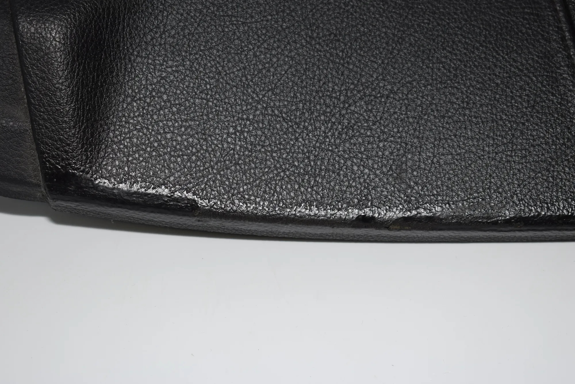 Right Side B Pillar Trim – OEM 9113794 · BMW 7 (F01, F02) BMW 7 (F01, F02) 2011 – 4