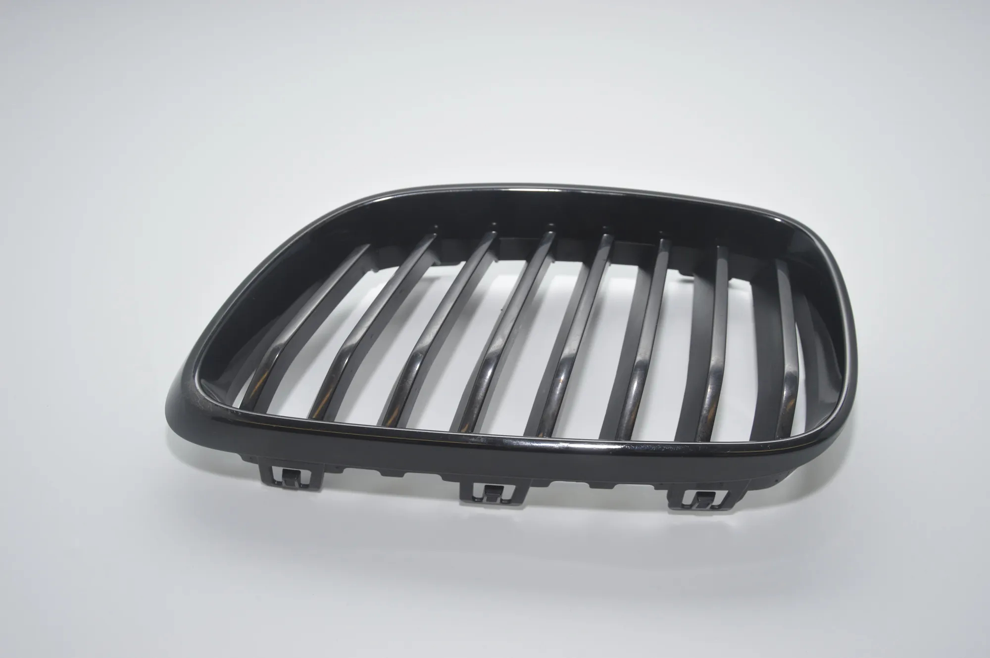 Front Left Grill – OEM 7295521 · BMW 2 Coupe (F22, F87) BMW 2 Coupe (F22, F87) M 235 i 2014 – 3