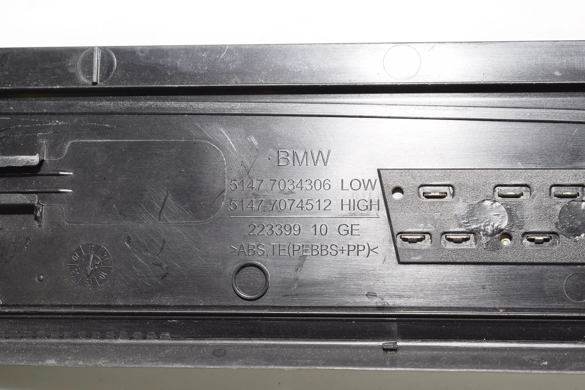 Door Sill Trim Kit – OEM 7034304 · BMW 5 Touring (E61) BMW 5 Touring (E61) 2005 – 13