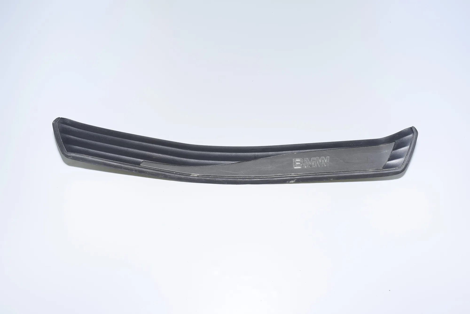 Door Sill Trim Kit – OEM 7034304 · BMW 5 Touring (E61) BMW 5 Touring (E61) 2005 – 11