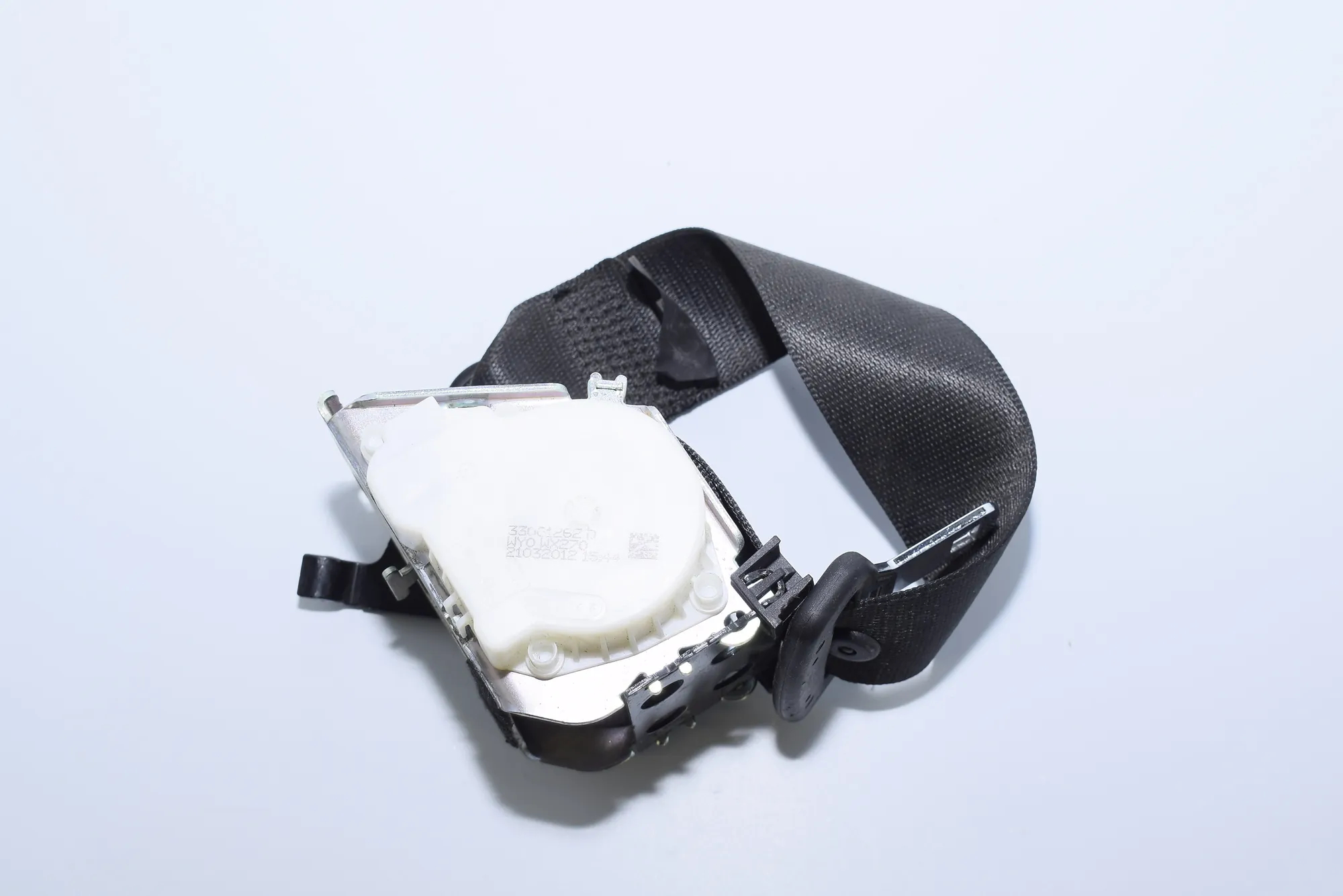 Rear Left Seatbelt – OEM 7285867 · BMW 5 Touring (F11) BMW 5 Touring (F11) 2010 – 2