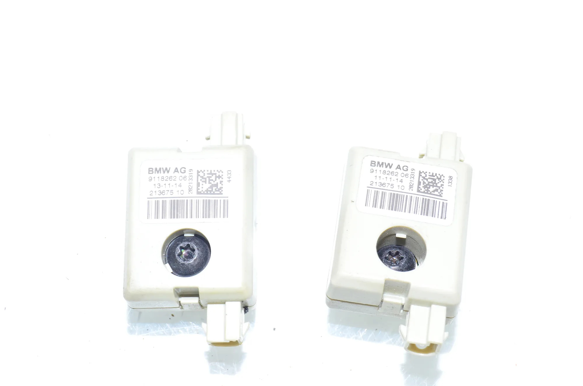 Antenna Amplifier – OEM 6935024 · BMW 5 (F10) 530 d 2014 – 4
