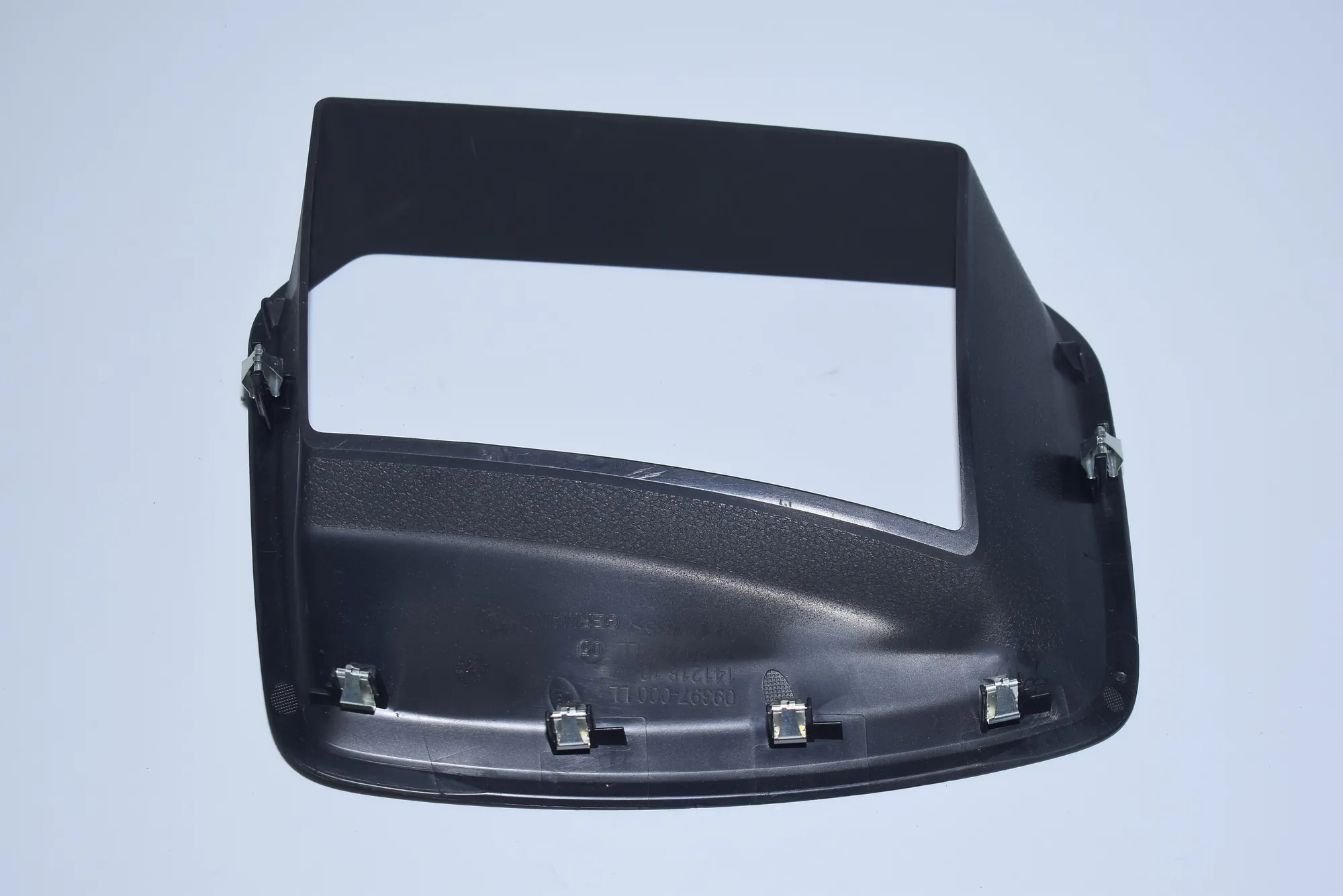 Other Interior Parts – OEM 9299481 · BMW 7 (G11, G12) BMW 7 (G11, G12) 2015 – 4