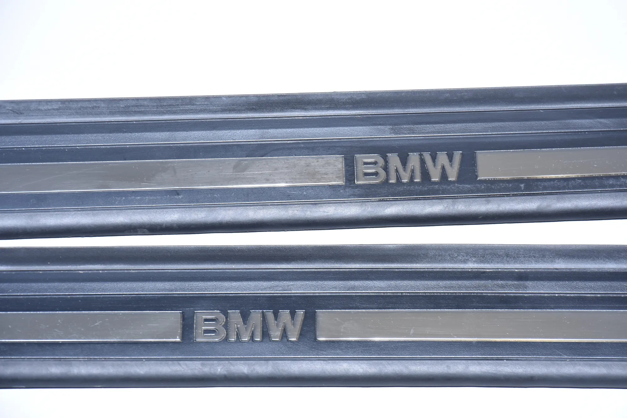 Door Sill Trim Kit – OEM 7120763 · BMW 3 Cabrio (E93) BMW 3 Cabrio (E93) 2011 – 3