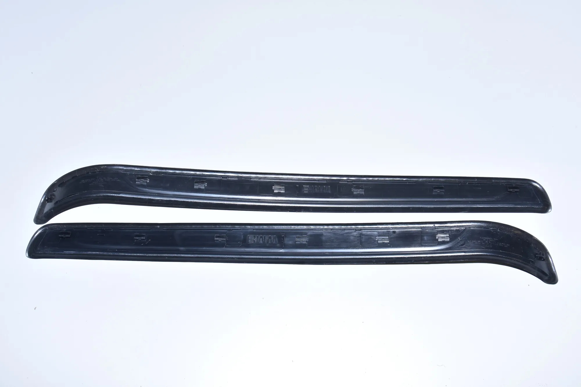Door Sill Trim Kit – OEM 7120763 · BMW 3 Cabrio (E93) BMW 3 Cabrio (E93) 2011 – 5