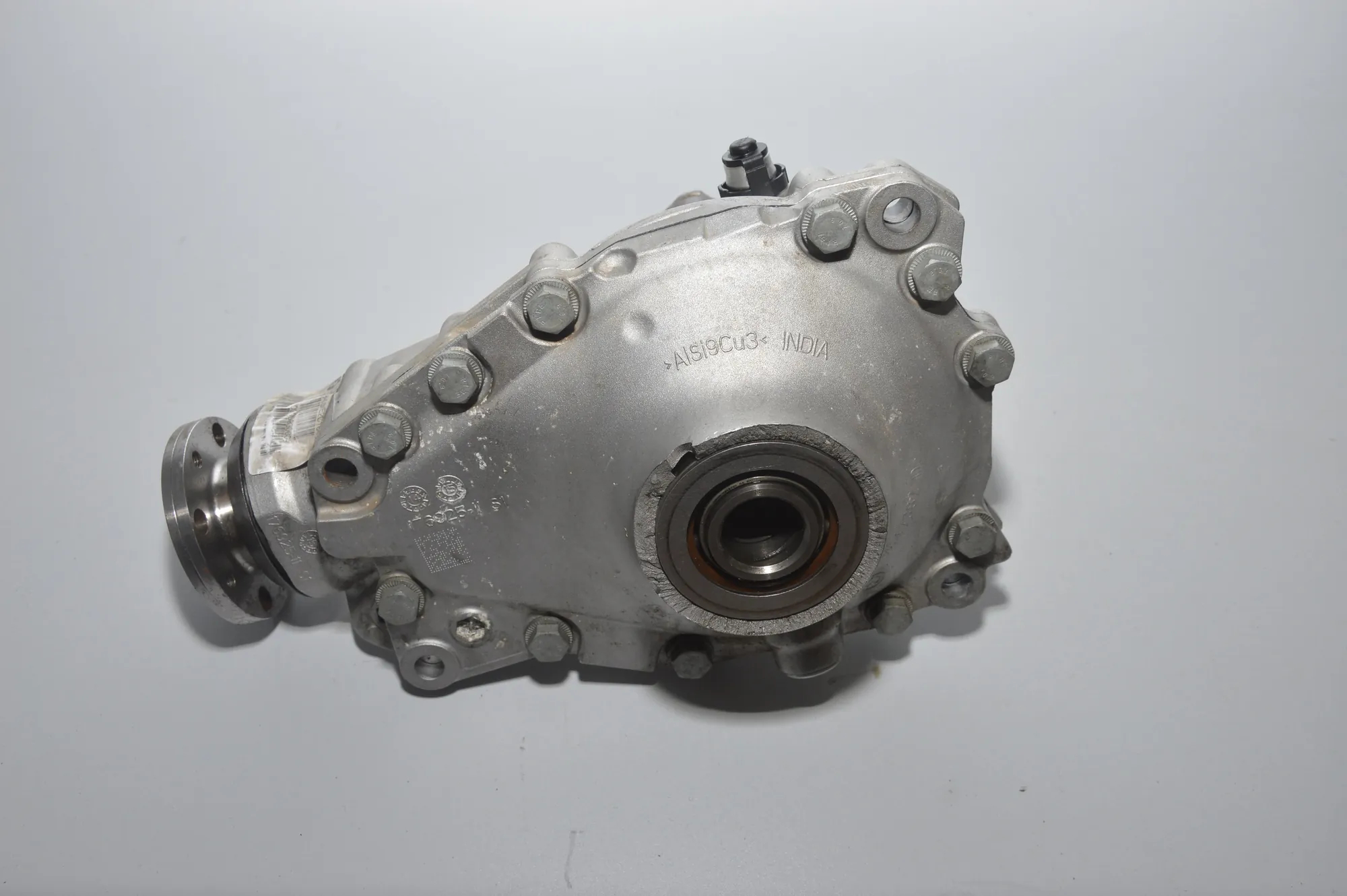 Front Differential – OEM 7648878 · BMW 7 (G11, G12) BMW 7 (G11, G12) 730 d 2015