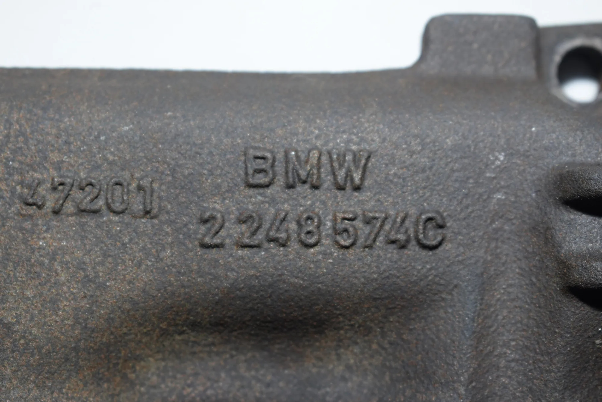 Exhaust Manifold – OEM 2248574 · BMW 7 (E38) BMW 7 (E38) 740 d 1999 – 5