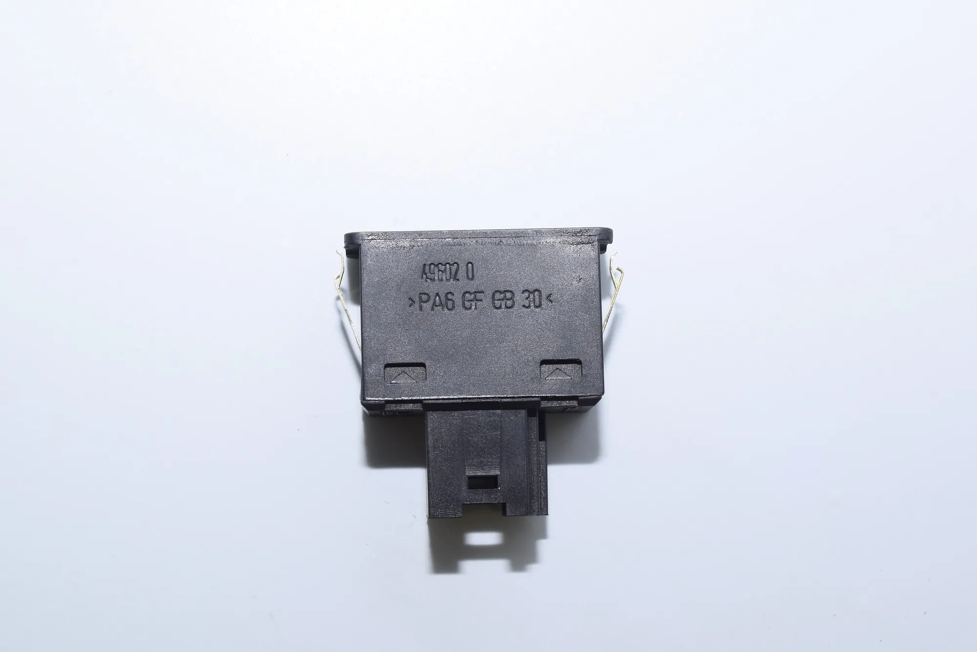 USB/AUX-In Socket Port – OEM 8368346 · BMW X5 (E53) 3.0 d 2004 – 3