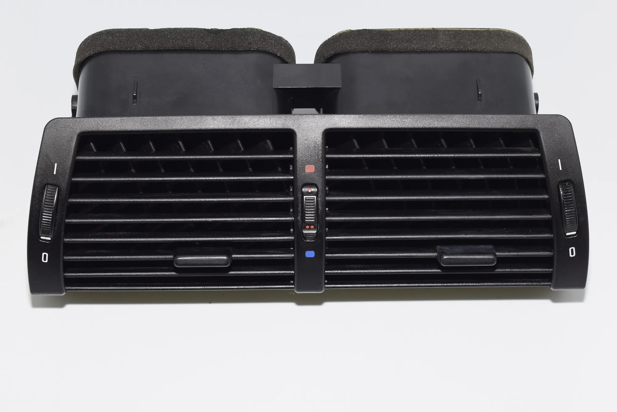 Dashboard Air Vents – OEM 8402221 · BMW X5 (E53) 3.0 d 2004 – 5
