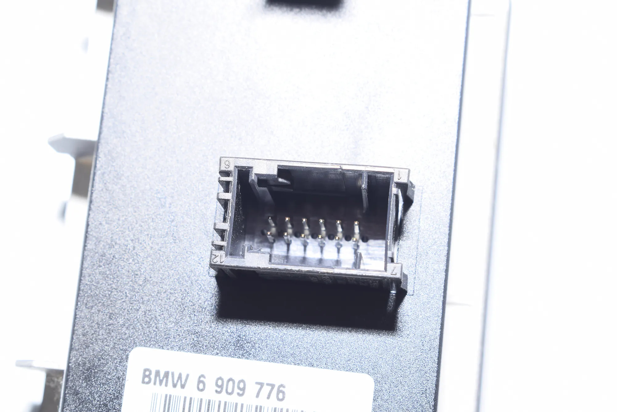 Headlight Switch Control Unit – OEM 6909776 · BMW X5 (E53) 3.0 d 2004 – 5
