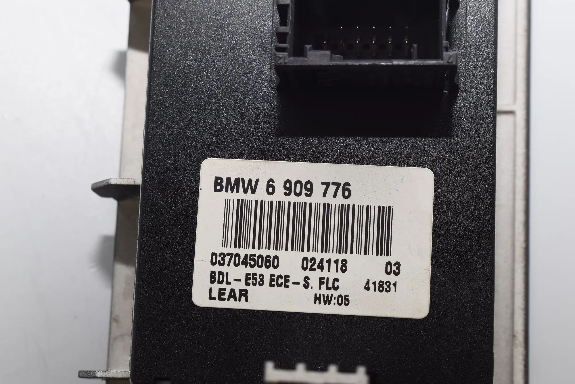 Headlight Switch Control Unit – OEM 6909776 · BMW X5 (E53) 3.0 d 2004 – 6