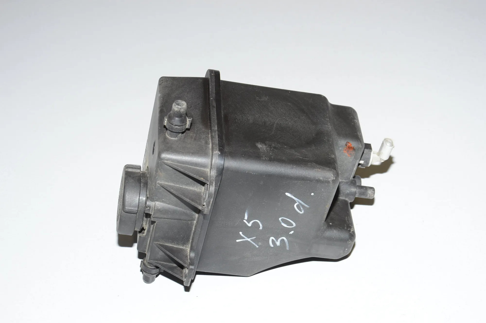 Expansion Tank – OEM 7501959 · BMW X5 (E53) 3.0 d 2004 – 3