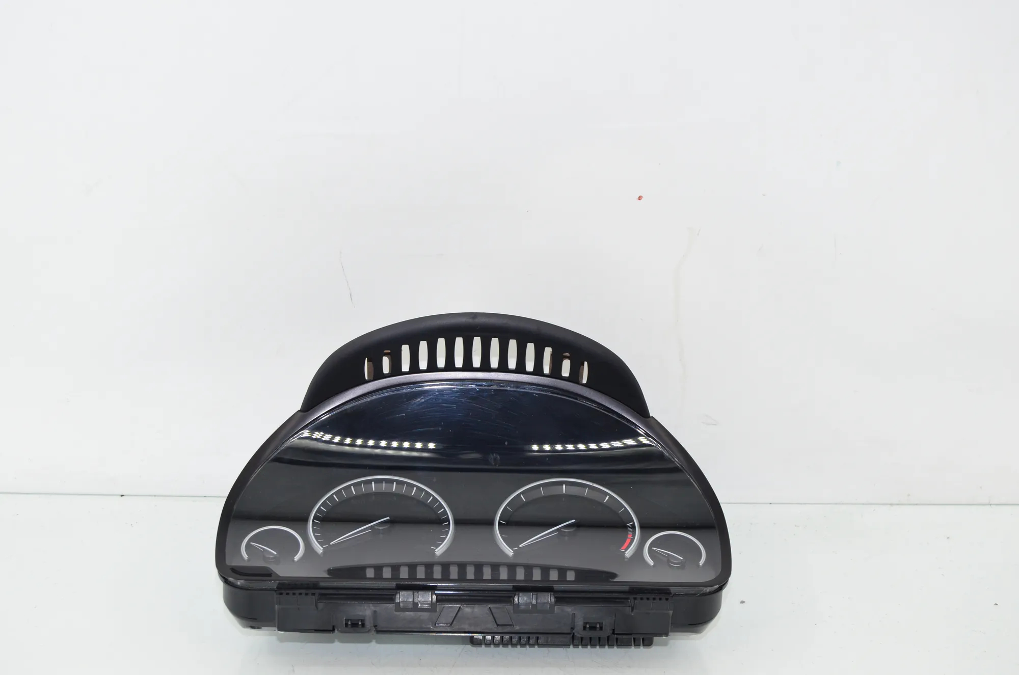 Instrument Cluster Speedometer – OEM 9363246 · BMW 5 (F10) 530 d 2014 – 2