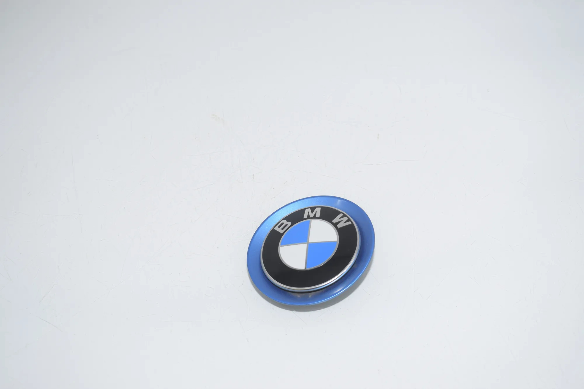 Car Manufacturer Badge Emblem – OEM 7314891 · BMW i3 (I01) BMW i3 (I01) Hybrid 2020 – 3