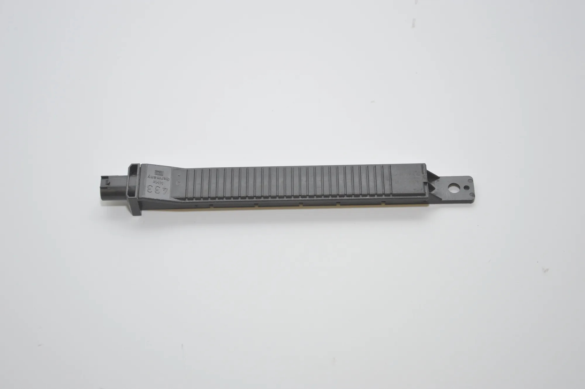 Antenna · BMW X5 (E53) 4.6 is 2003 – 3