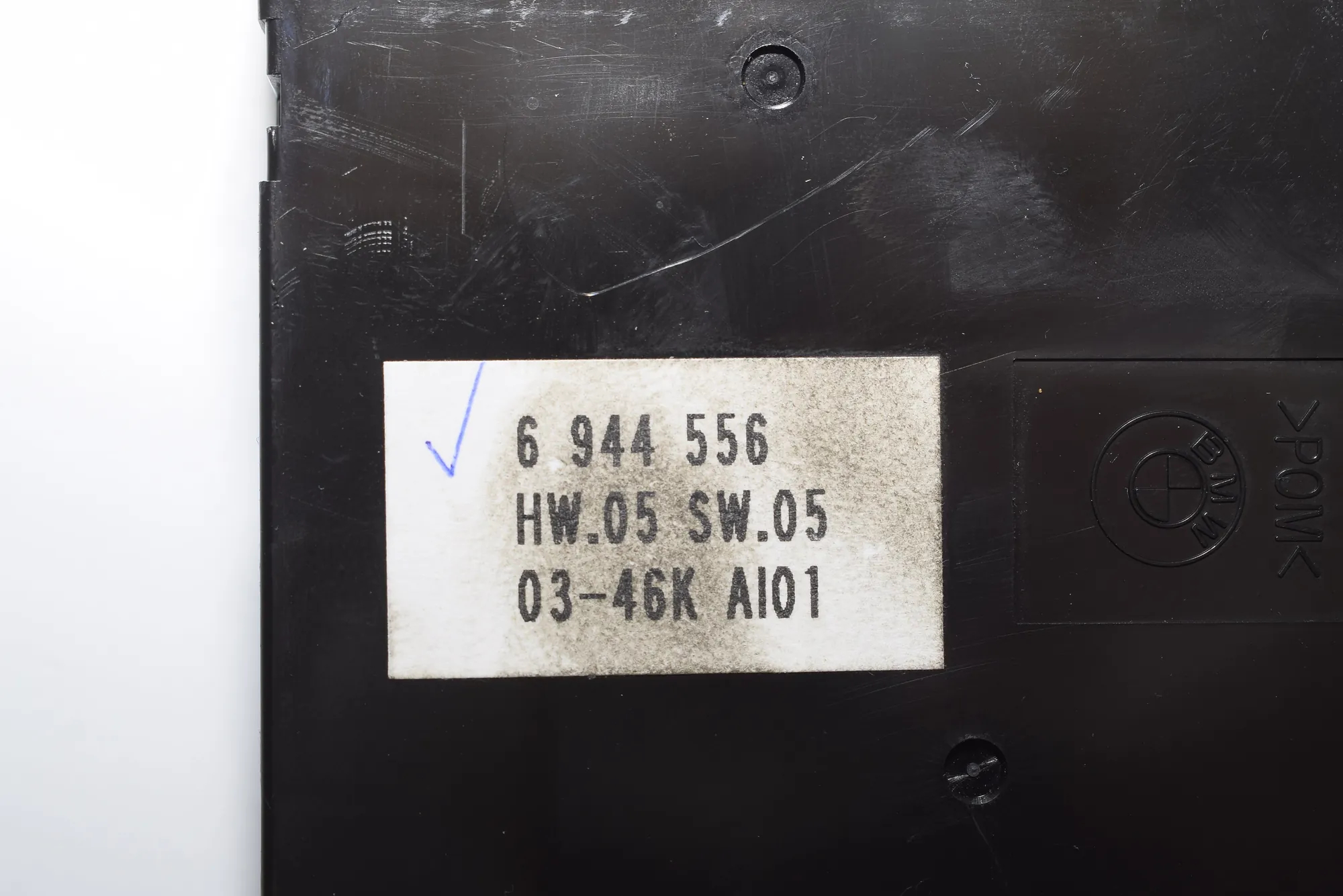 Front Left Door Window Switch – OEM 6944556 · BMW X5 (E53) 3.0 i 2003 – 6