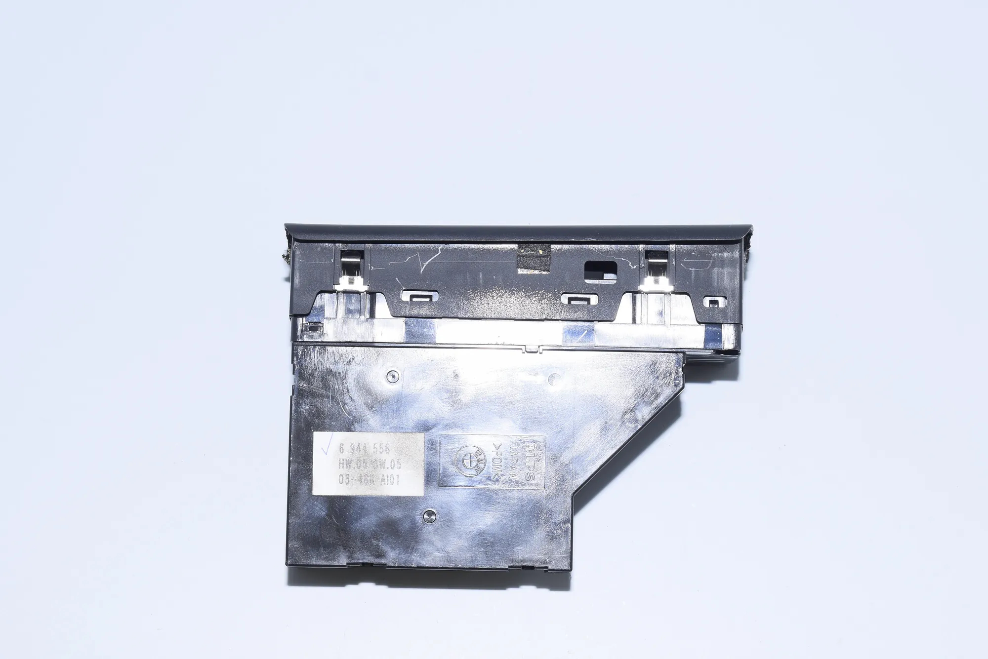 Front Left Door Window Switch – OEM 6944556 · BMW X5 (E53) 3.0 i 2003 – 2