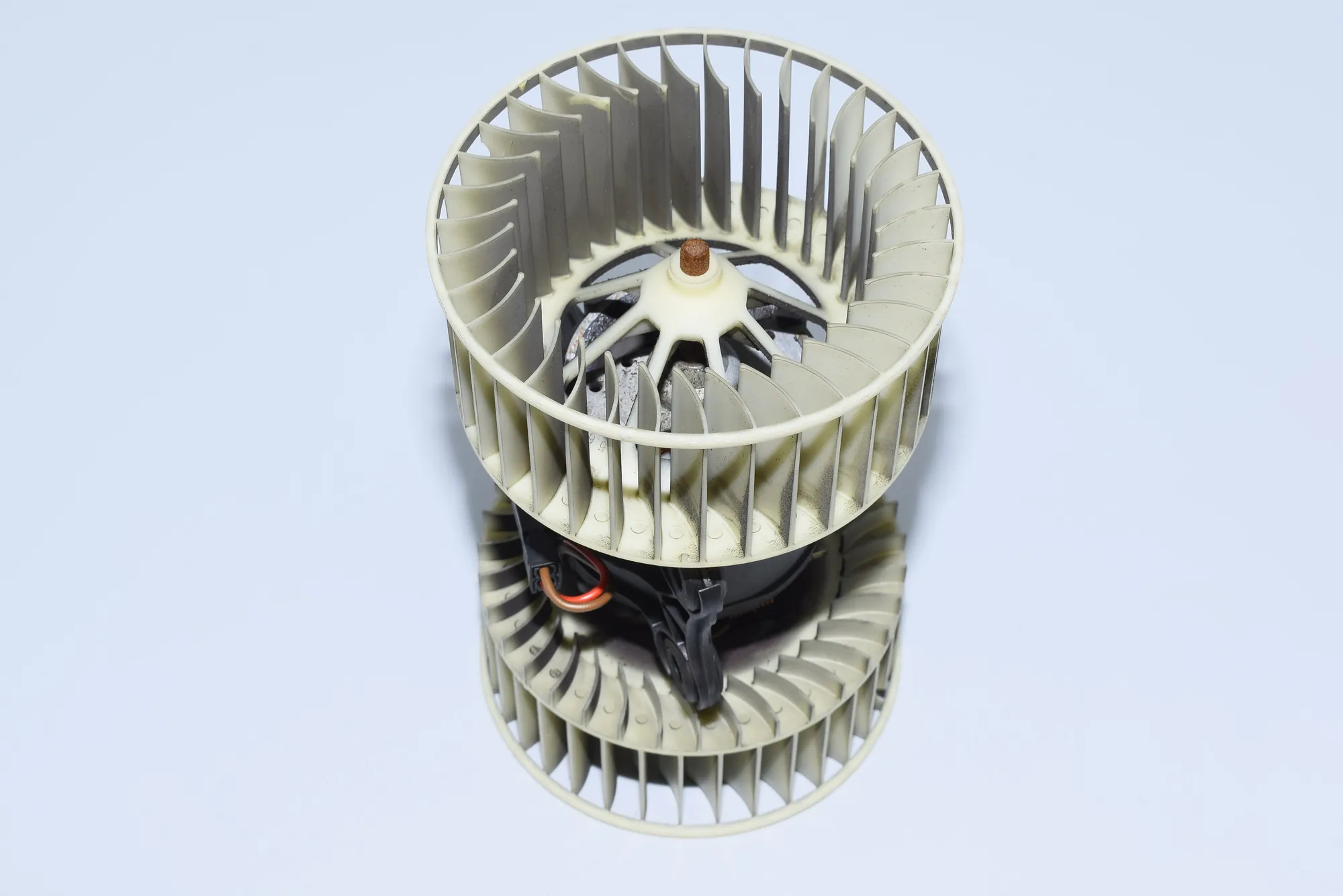 Heater Blower Fan – OEM 8385558 · BMW X5 (E53) 3.0 i 2003 – 4