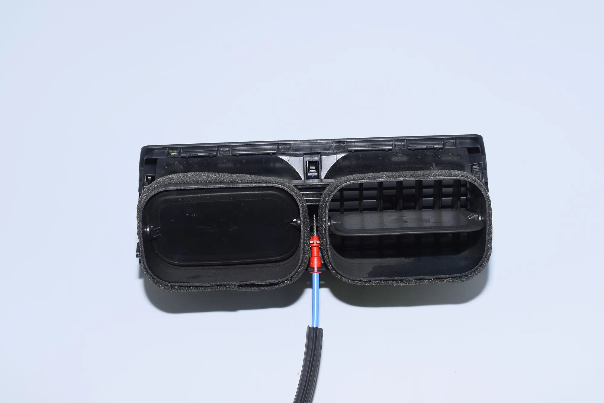 Dashboard Air Vents – OEM 8402221 · BMW X5 (E53) 3.0 i 2003 – 3