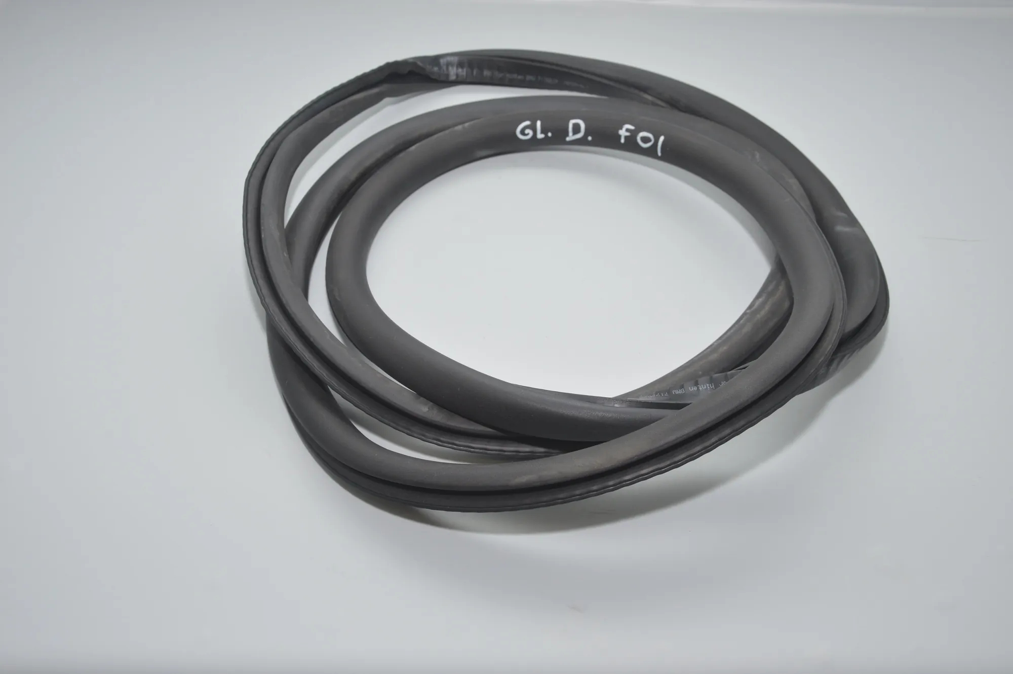 Rear Right Door Seal Rubber – OEM 7178029 · BMW 7 (F01, F02) 750 d xDrive 2013