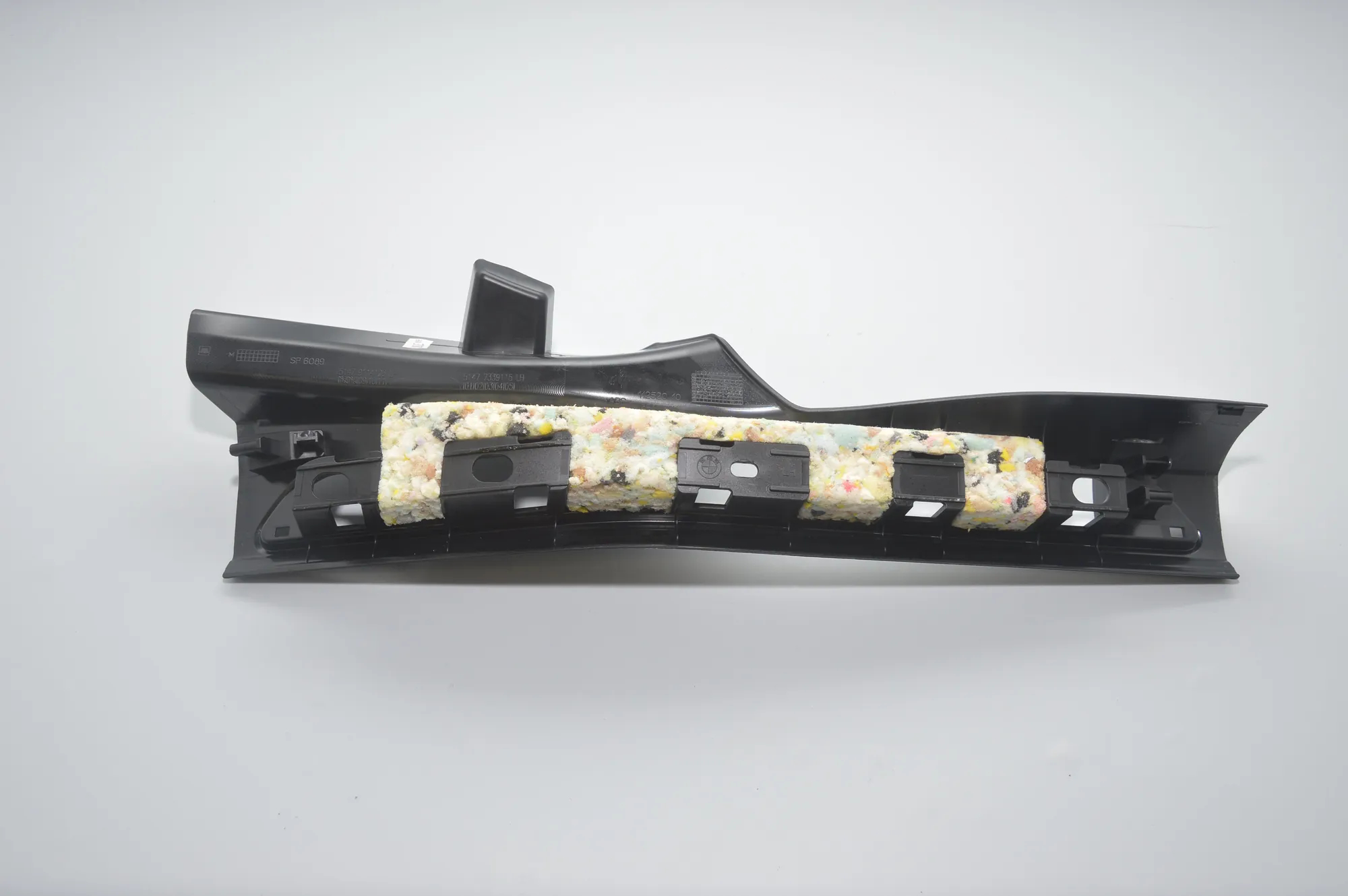Other Trim Parts – OEM 7339115 · BMW 7 (F01, F02) 750 d xDrive 2013 – 4