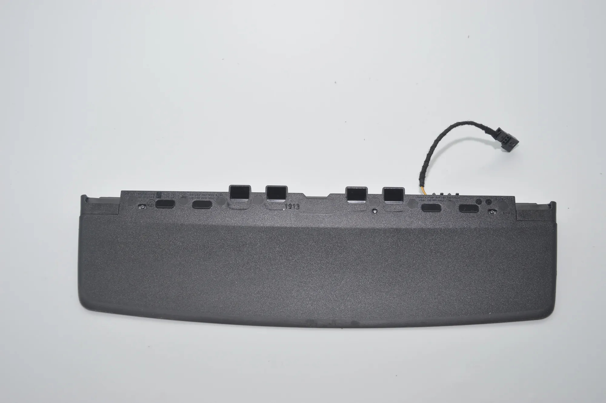 Rear Third Brake Stop Light – OEM 7187221 · BMW 7 (F01, F02) 750 d xDrive 2013 – 3