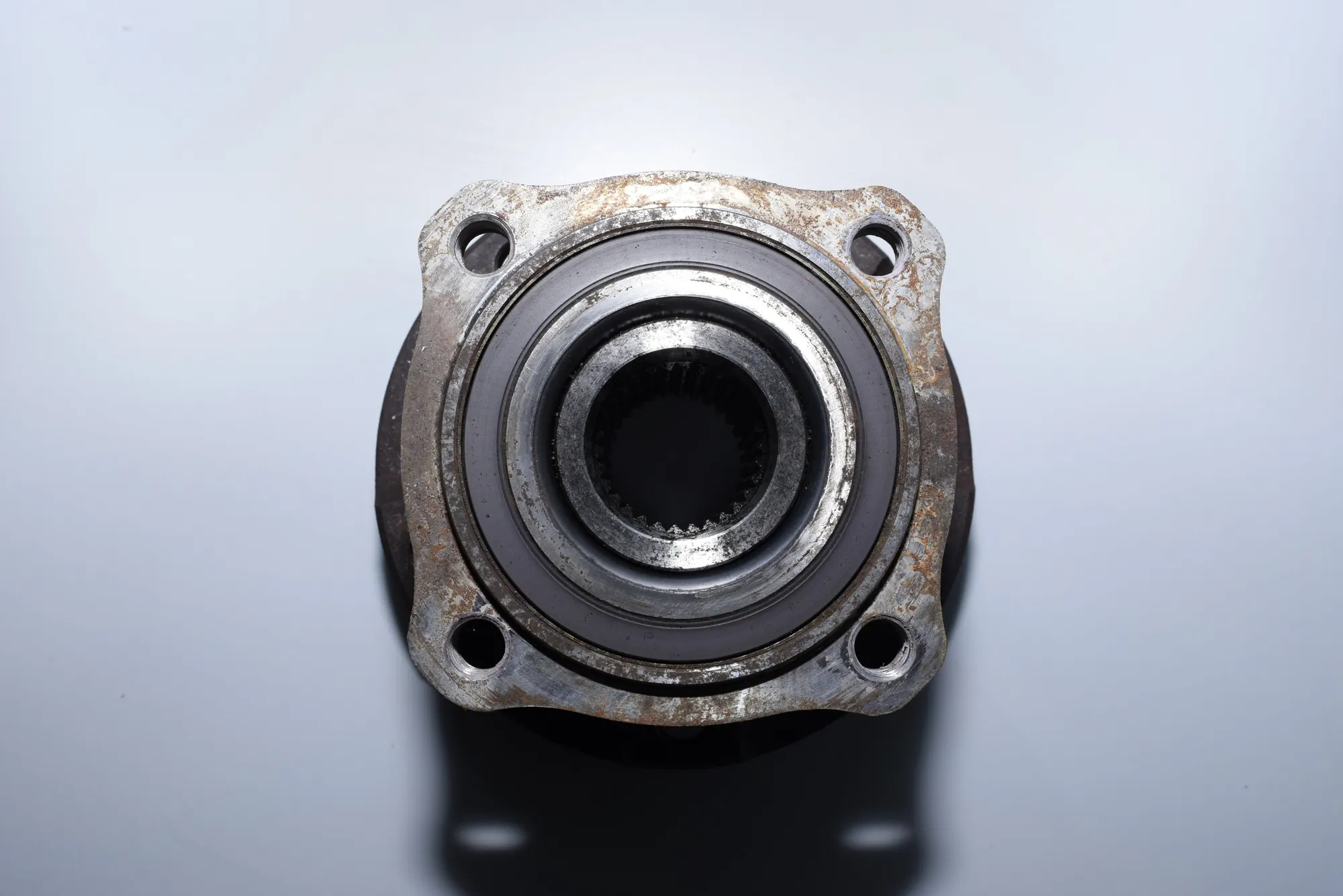 Rear Left Wheel Bearing – OEM NA · BMW 7 (F01, F02) 750 d xDrive 2013 – 3