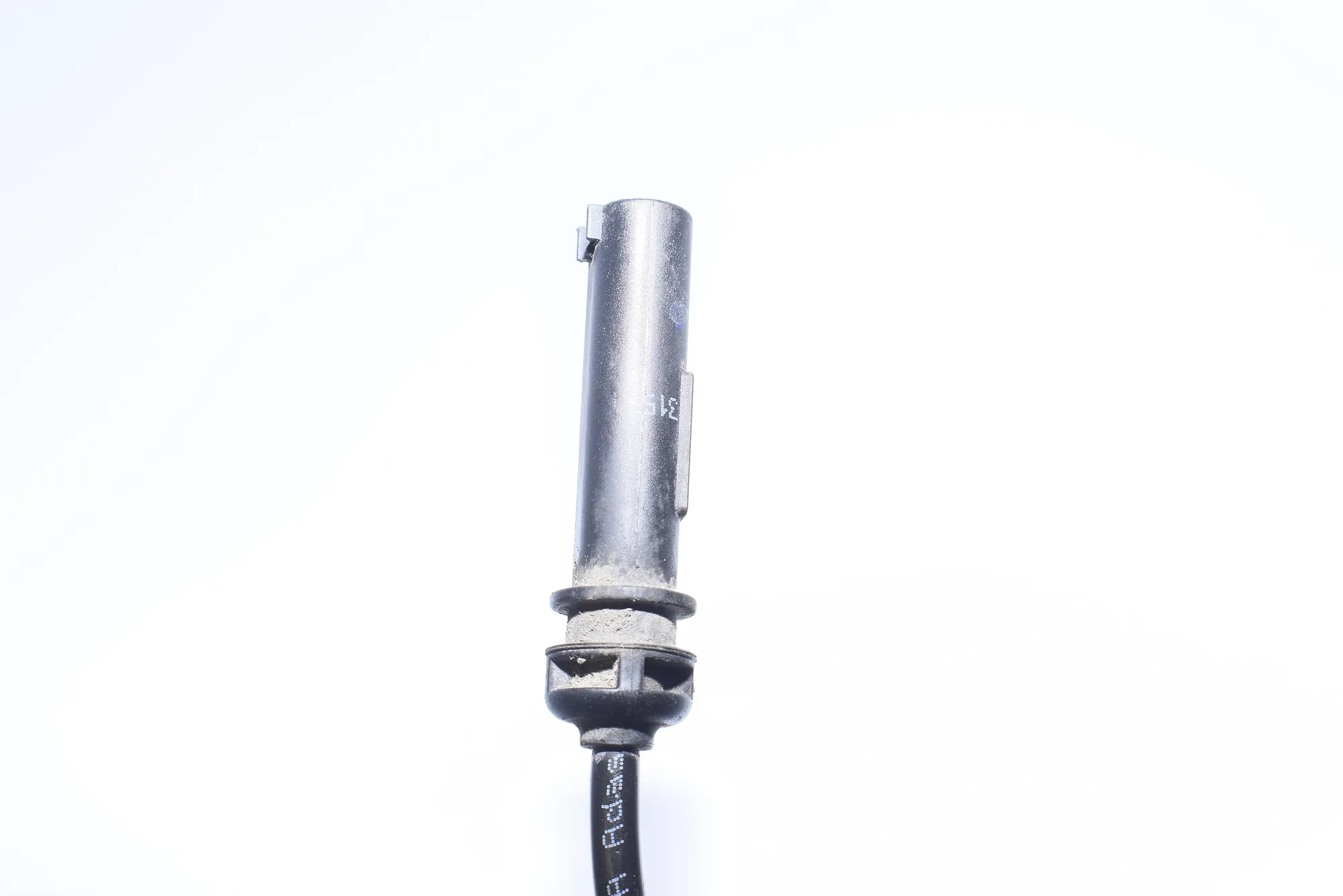 Front Right ABS Sensor – OEM 6784902 · BMW 7 (F01, F02) 750 d xDrive 2013 – 3