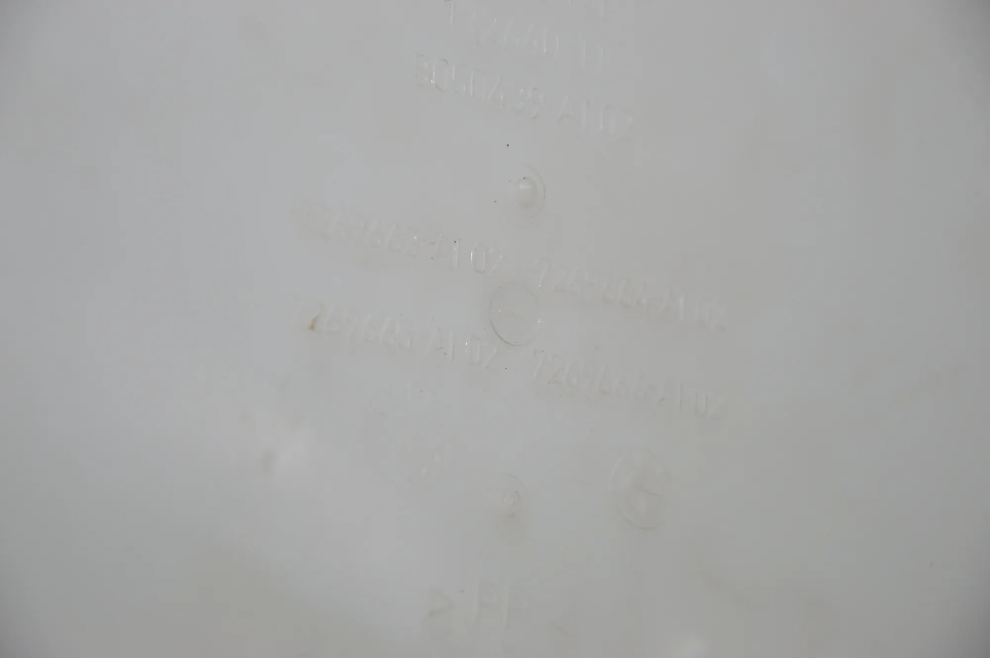 Window Washer Tank – OEM 7269663 · BMW 7 (F01, F02) 750 d xDrive 2013 – 7