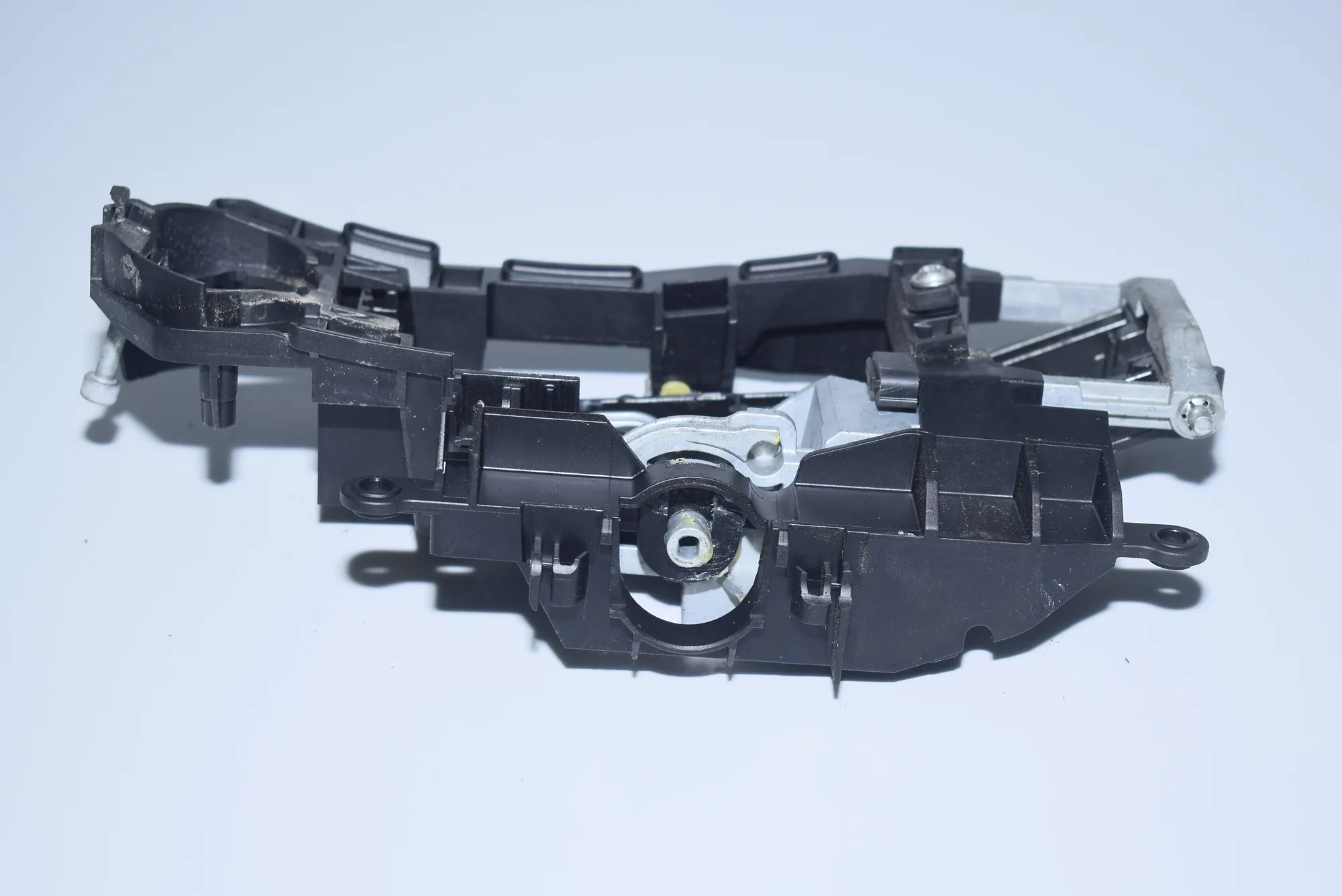 Rear Right Door Interior Handle Frame – OEM 7187228 · BMW 7 (F01, F02) 750 d xDrive 2013 – 4