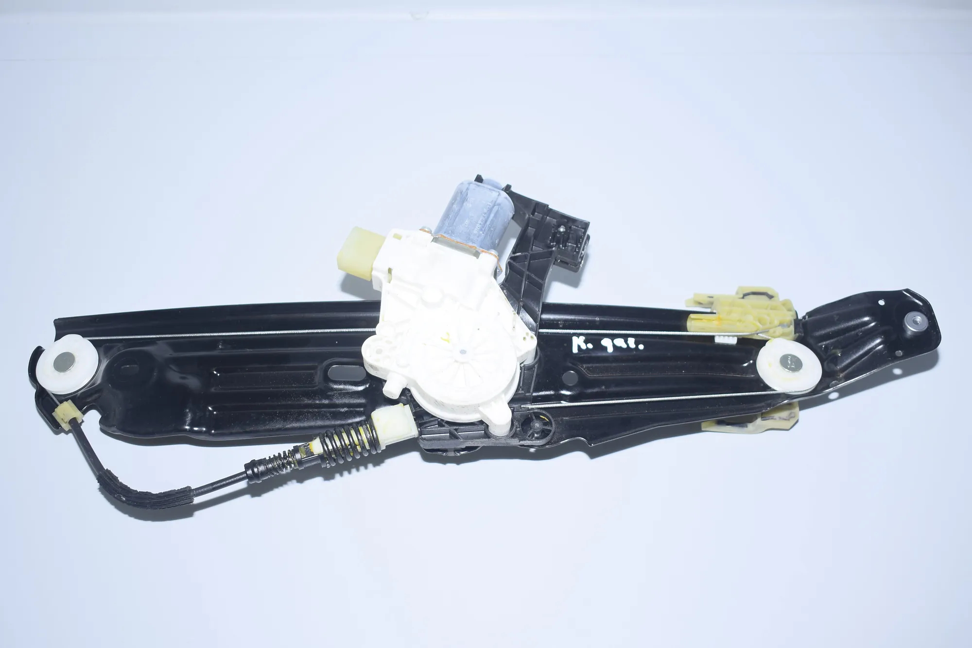 Rear Left Door Window Regulator – OEM 7182095 · BMW 7 (F01, F02) 750 d xDrive 2013 – 6