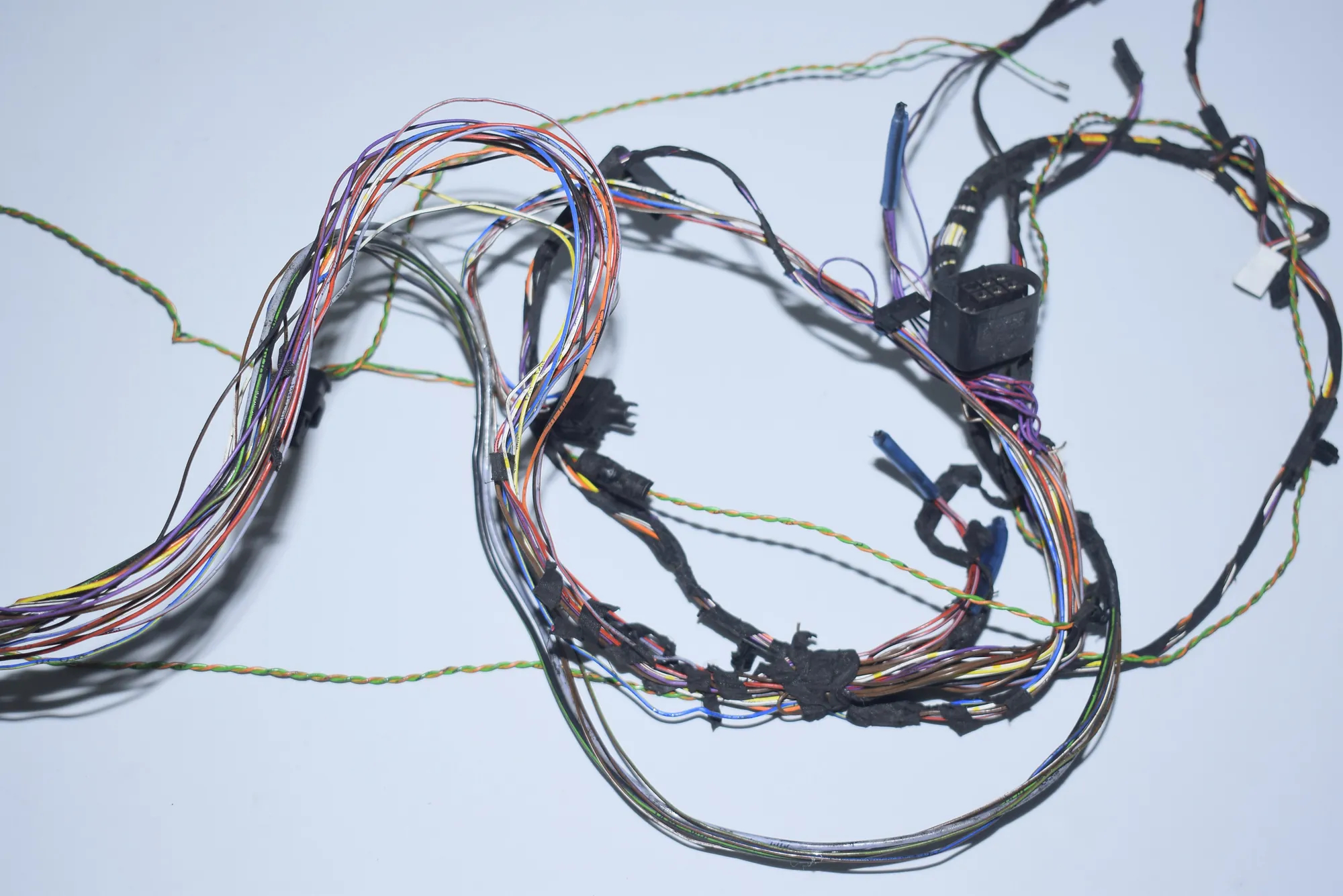 Front Right Door Wiring – OEM NA · BMW 7 (F01, F02) 750 d xDrive 2013 – 4