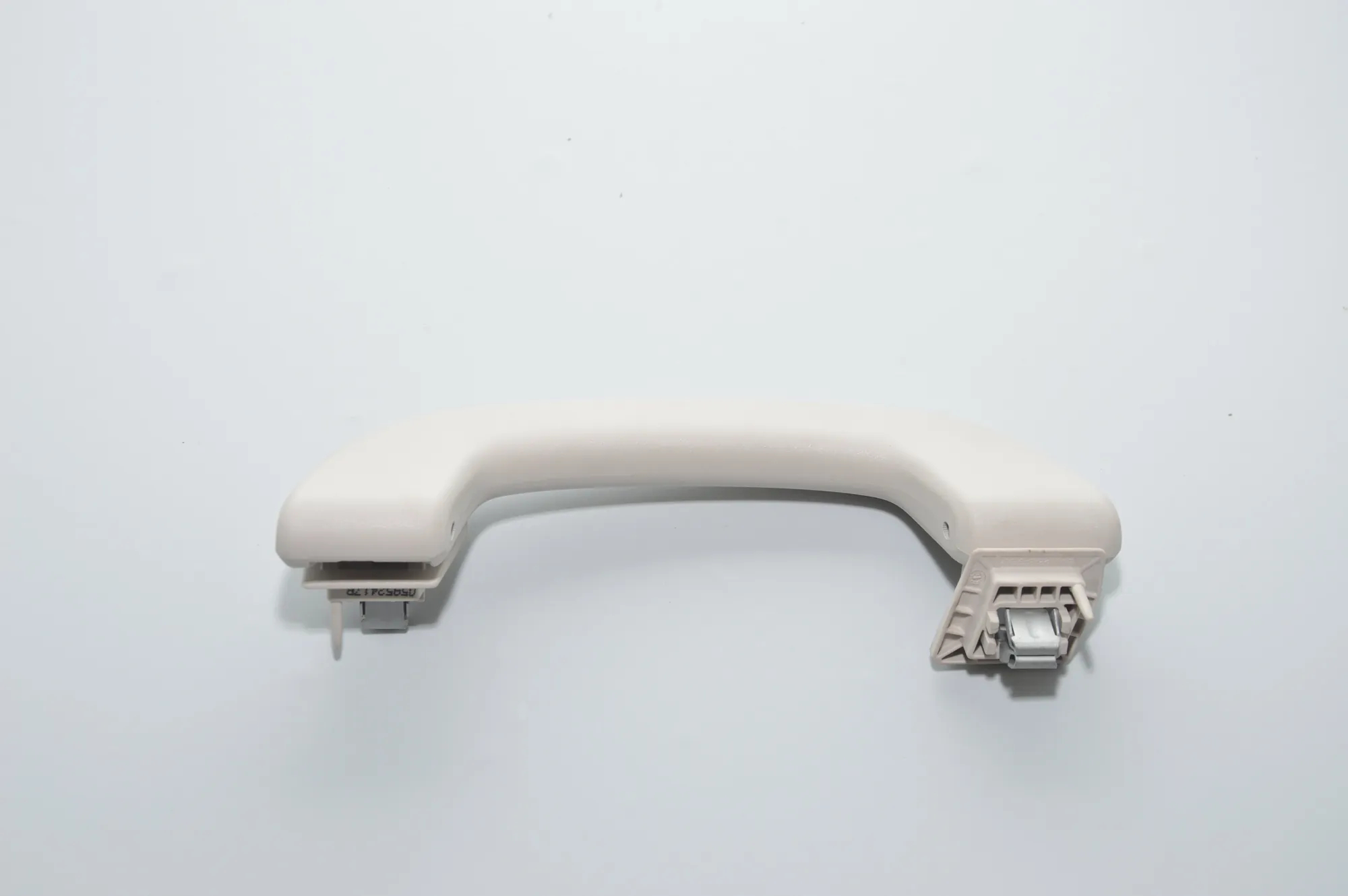Front Left Roof Handle – OEM 7475742 · BMW 7 (G11, G12) BMW 7 (G11, G12) 2015 – 3