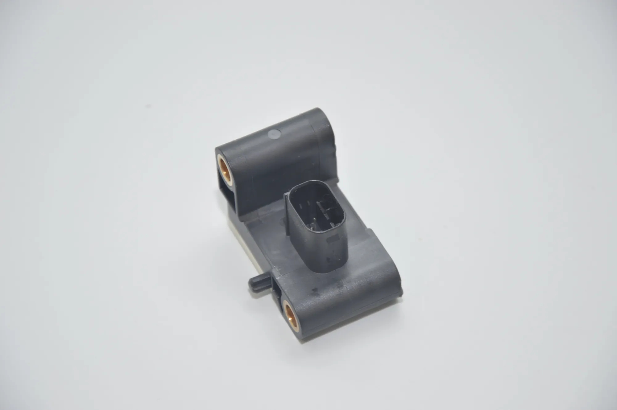 Front Right Impact Sensor – OEM 6956485 · BMW 3 Coupe (E92) 320 d 2007 – 2