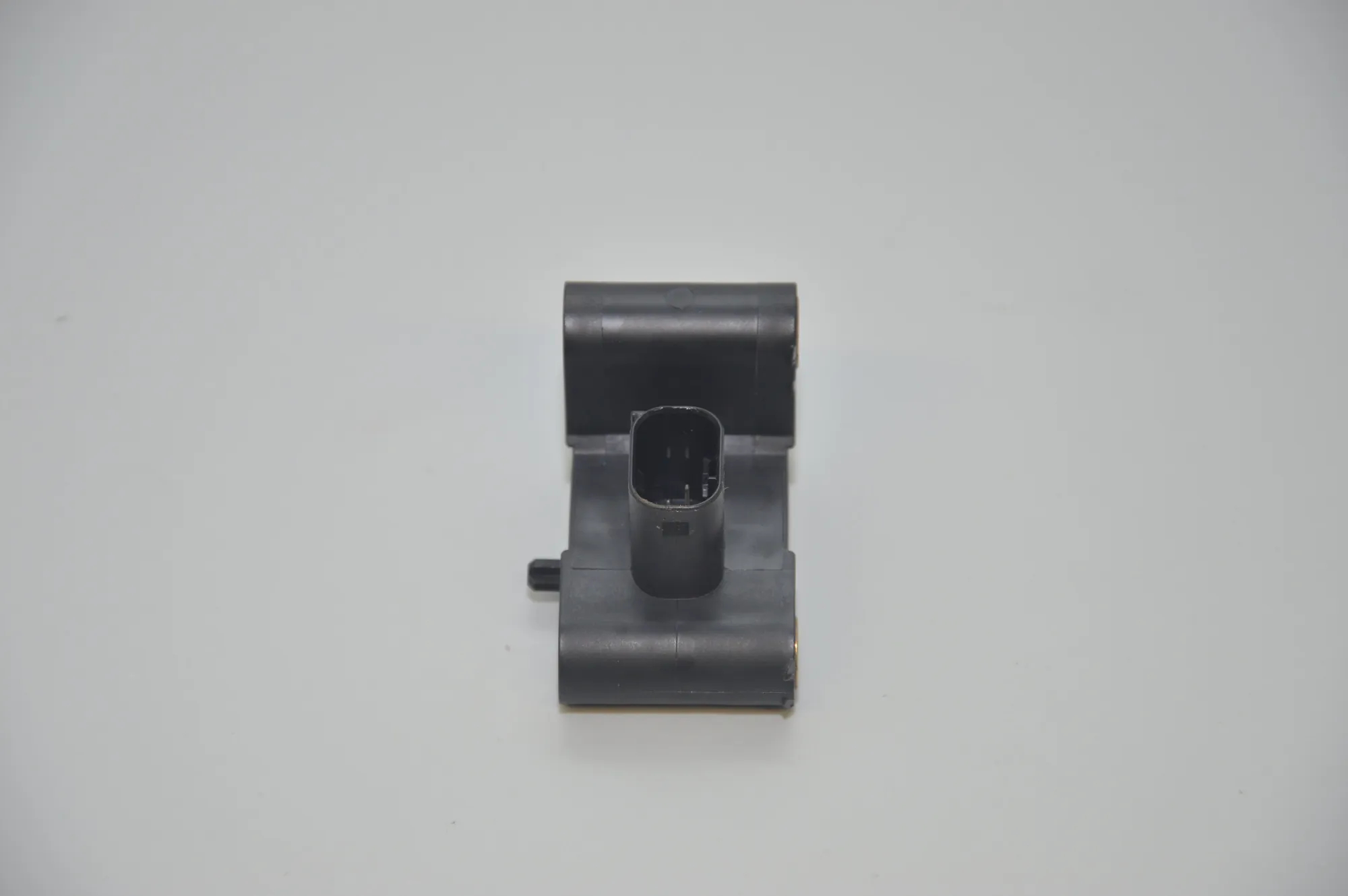 Front Left Impact Sensor – OEM 6956485 · BMW 3 Coupe (E92) 320 d 2007
