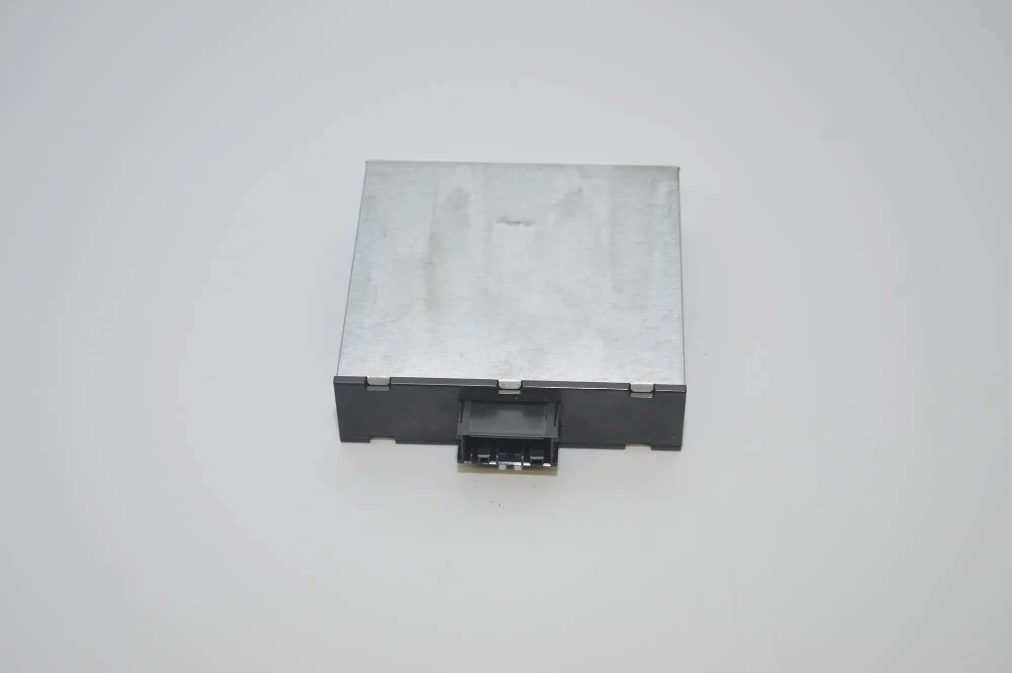Other Control Units – OEM 9127088 · BMW 3 Coupe (E92) 320 d 2007 – 4