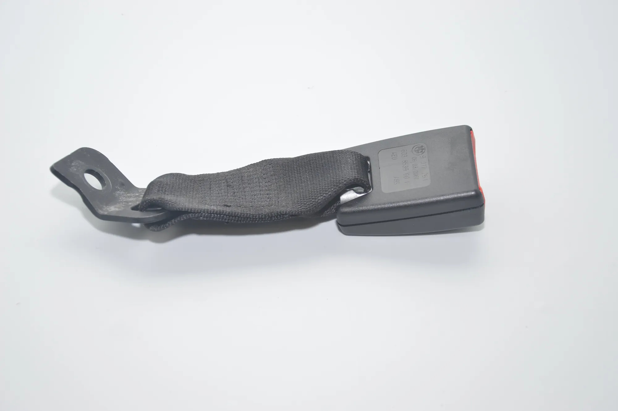 Rear Right Seat Buckle – OEM 9117261 · BMW 3 Coupe (E92) 320 d 2007 – 2