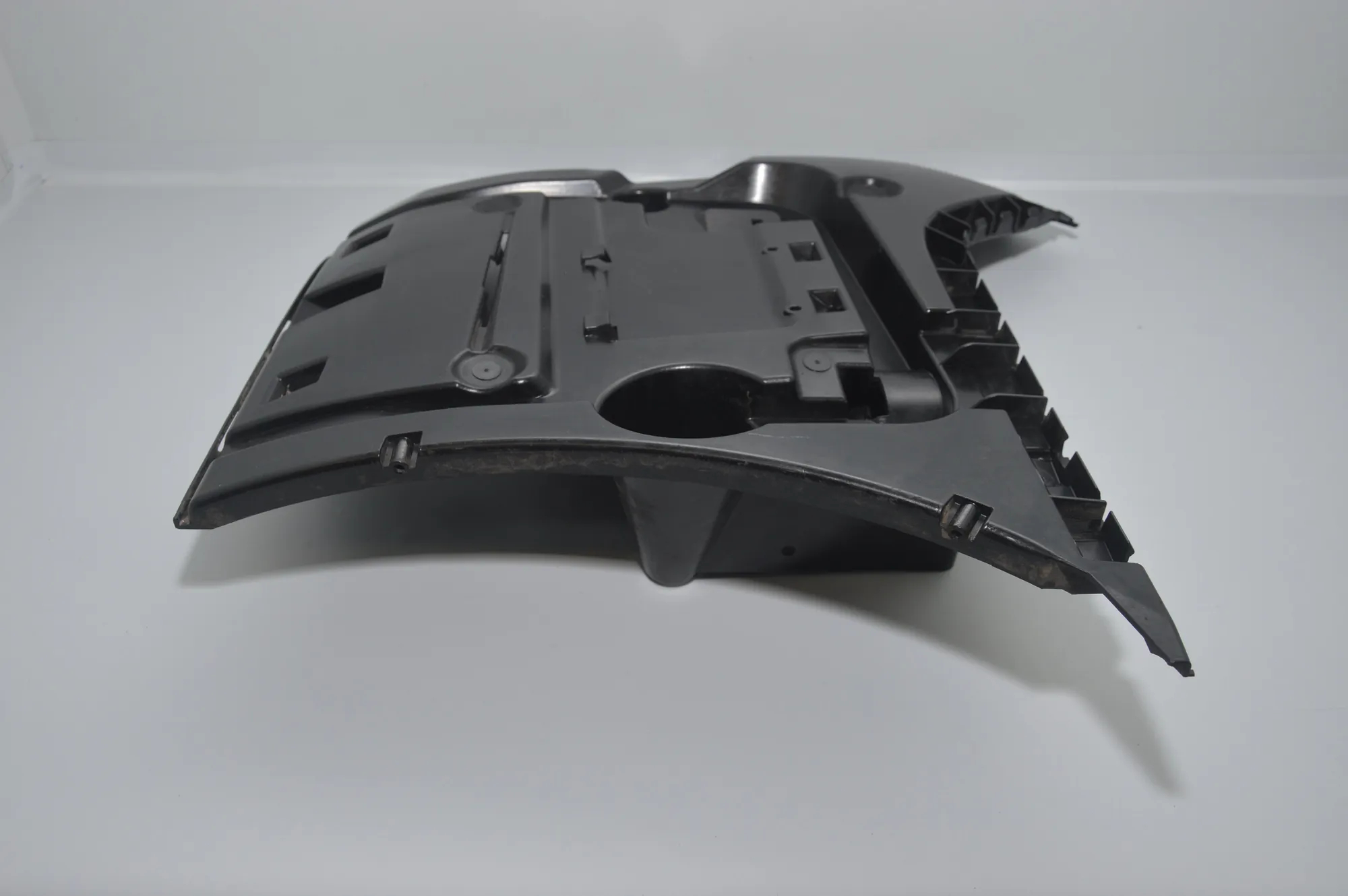 Rear Right Bumper Bracket – OEM 7183886 · BMW 7 (F01, F02) 730 d 2010 – 2